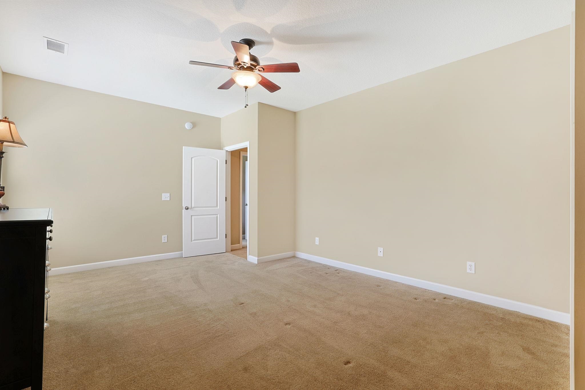 822 Foxtail Dr. Property Photo 32