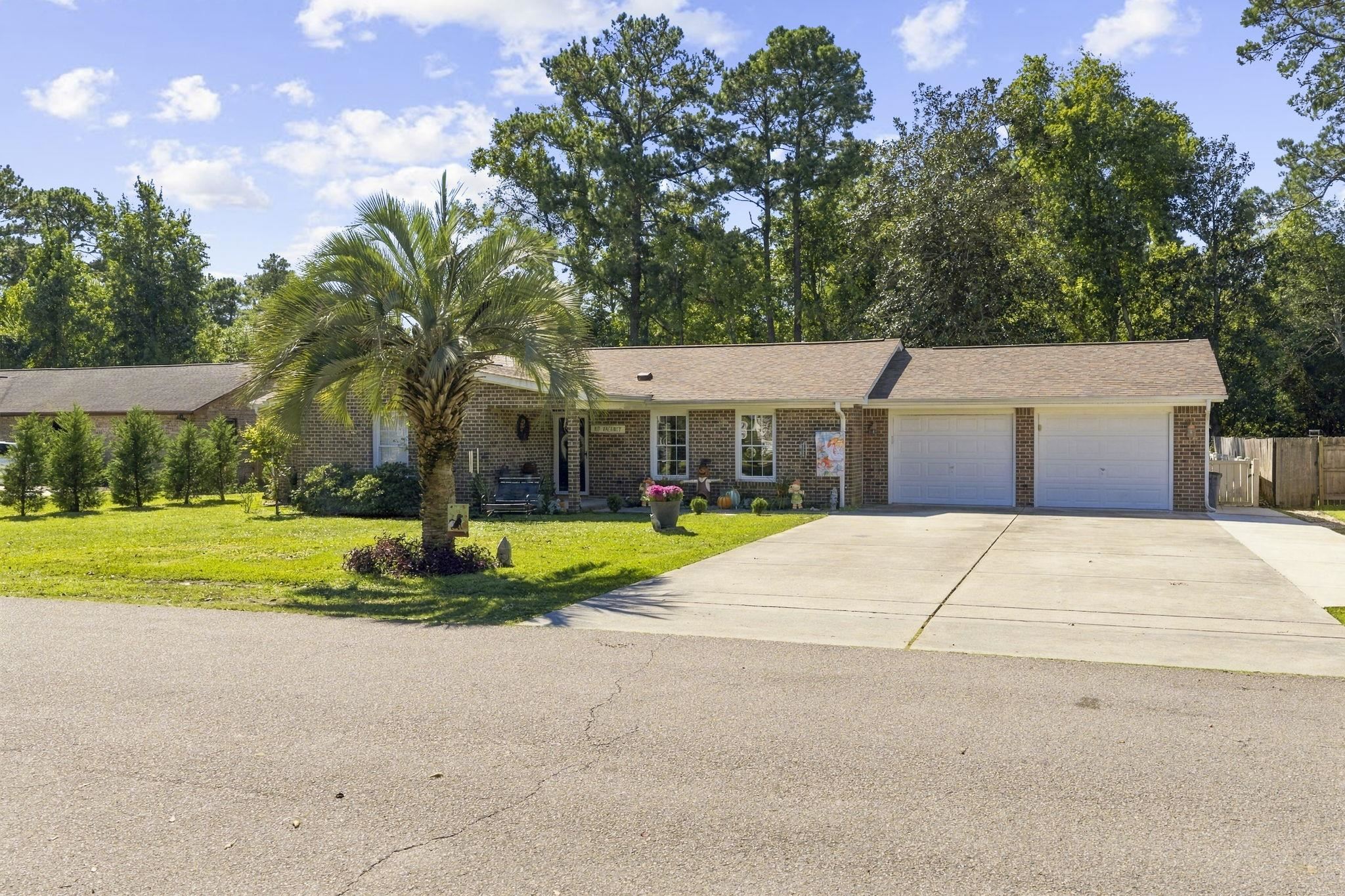 49 Evergreen Circle Property Photo 1
