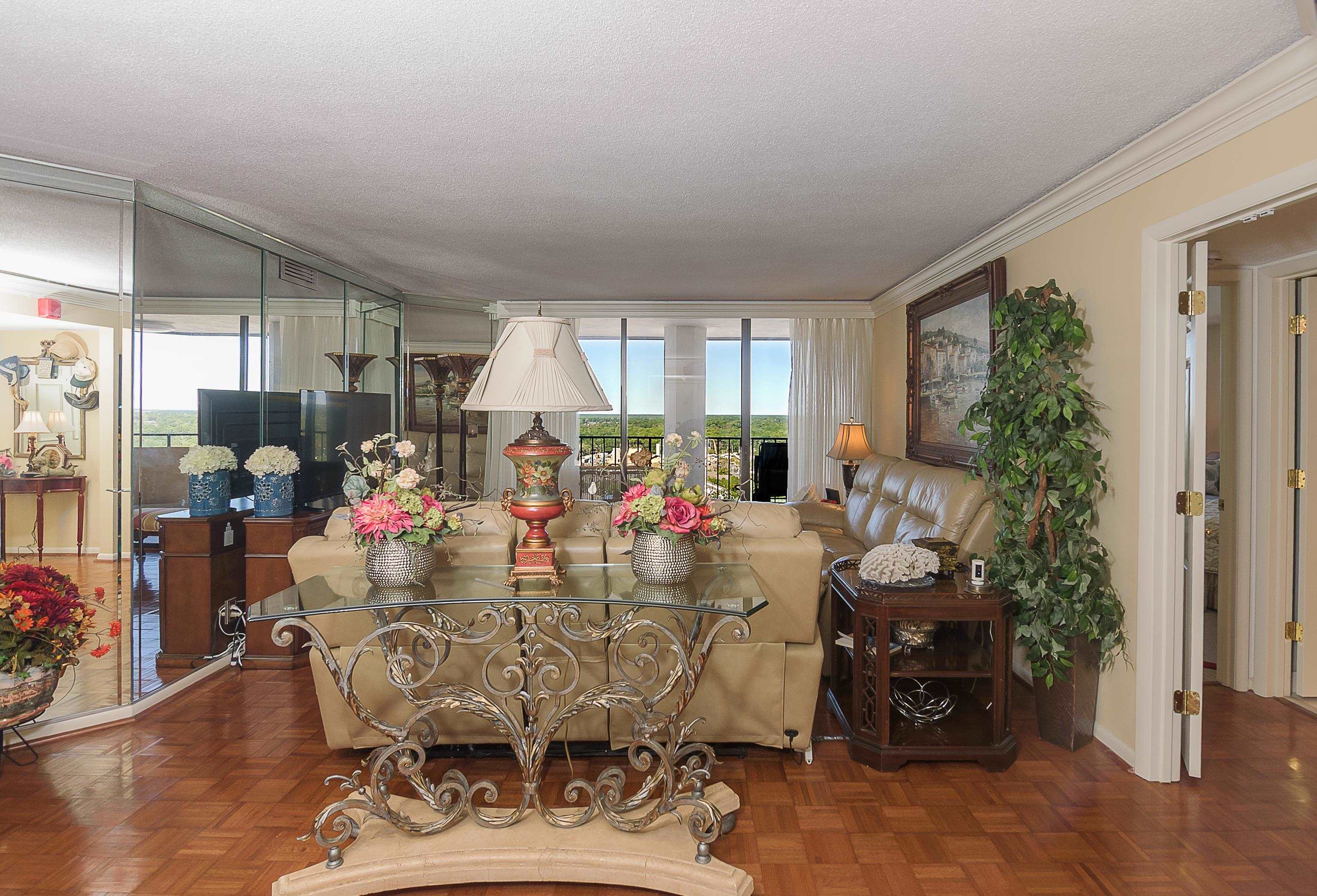 9650 Shore Dr. Property Photo 17