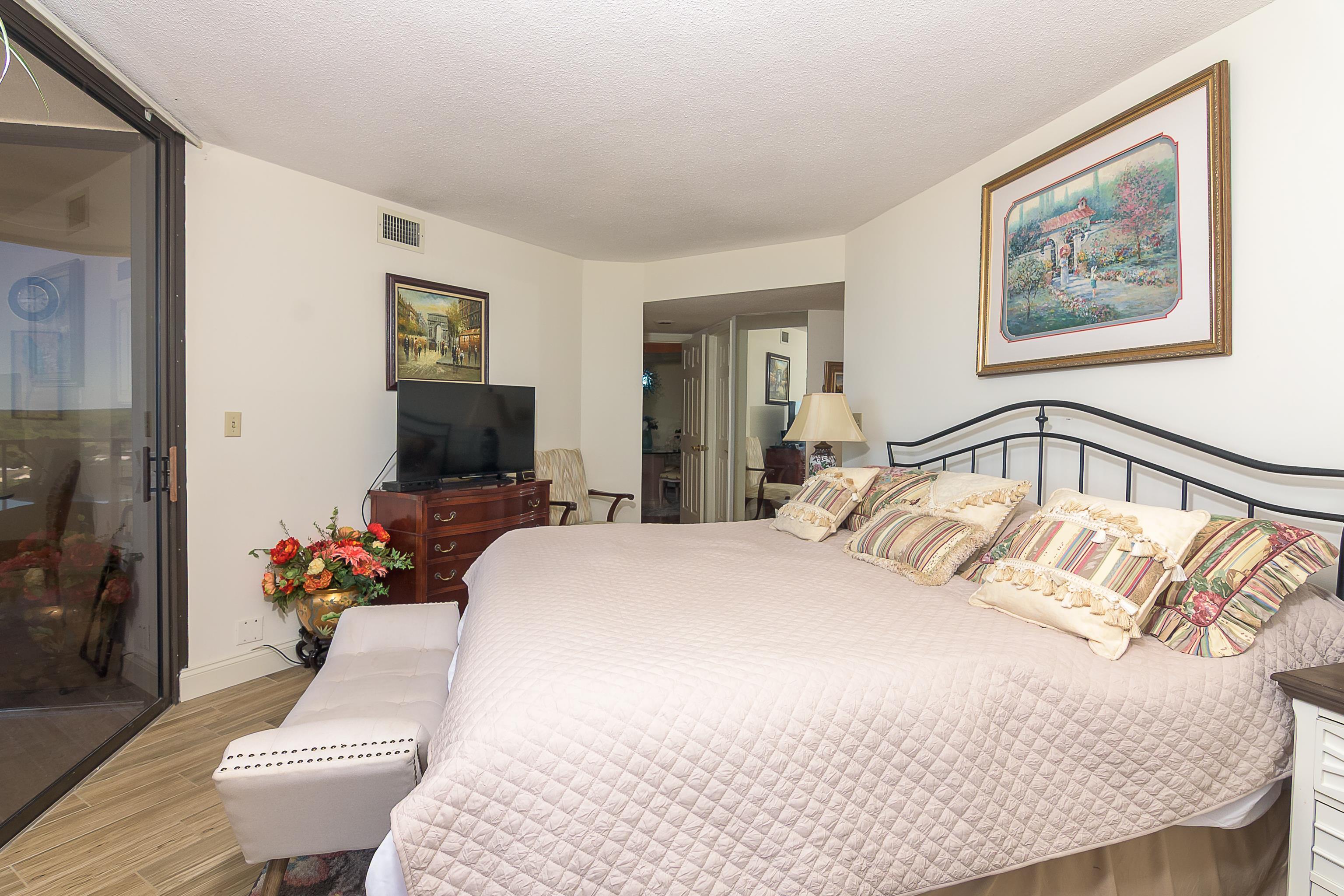 9650 Shore Dr. Property Photo 26