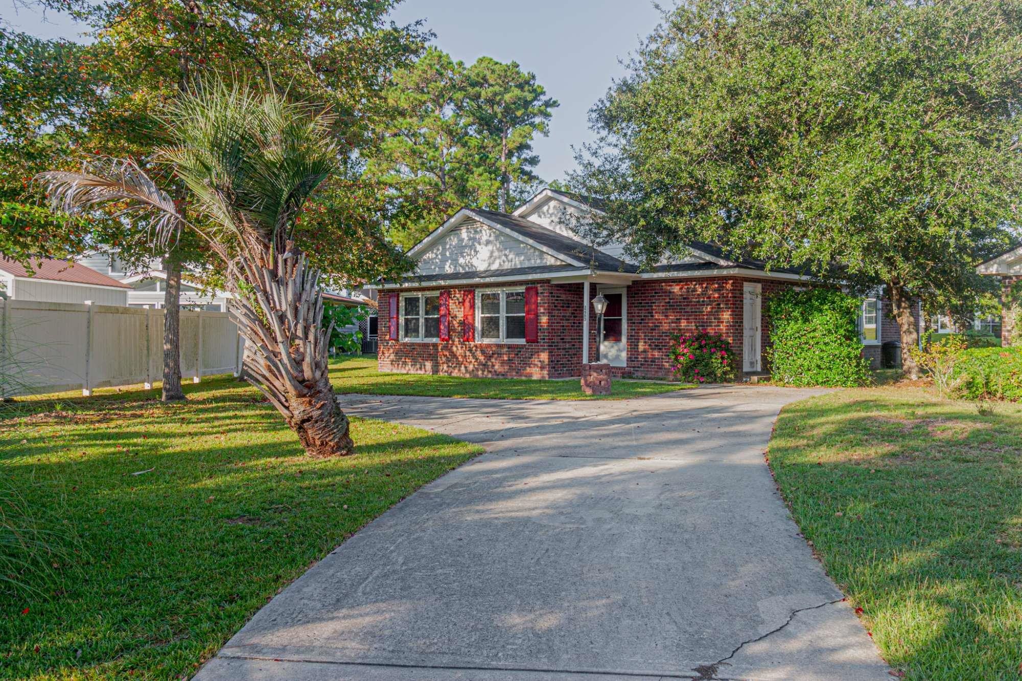 425 Spauldingwood Rd. Property Photo 1