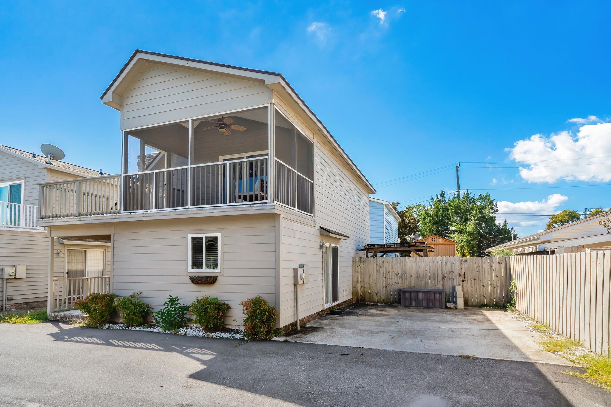 1710-c Edge Dr. Property Photo 6