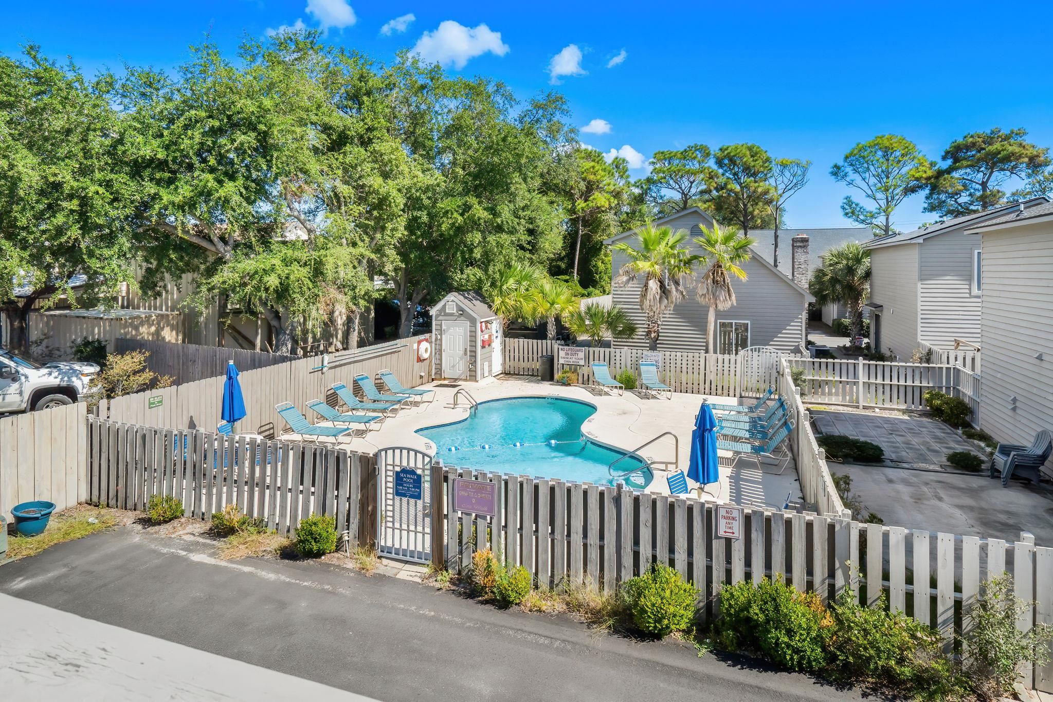1710-c Edge Dr. Property Photo 45