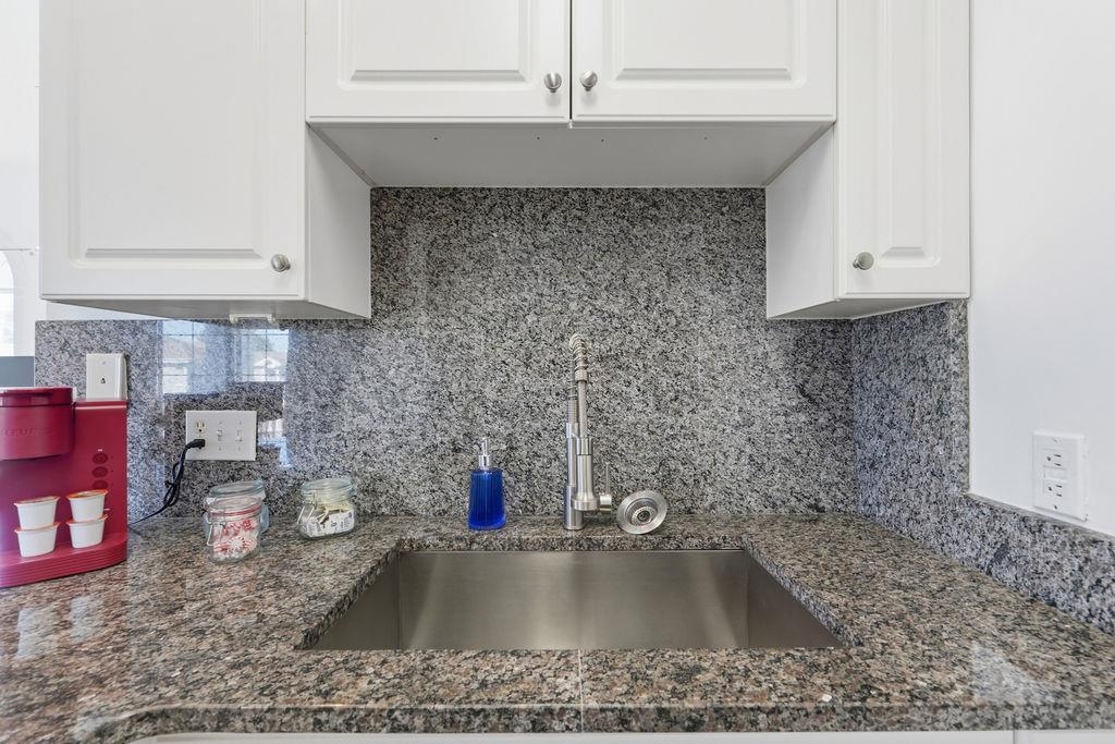 4695 Wild Iris Dr. Property Photo 15