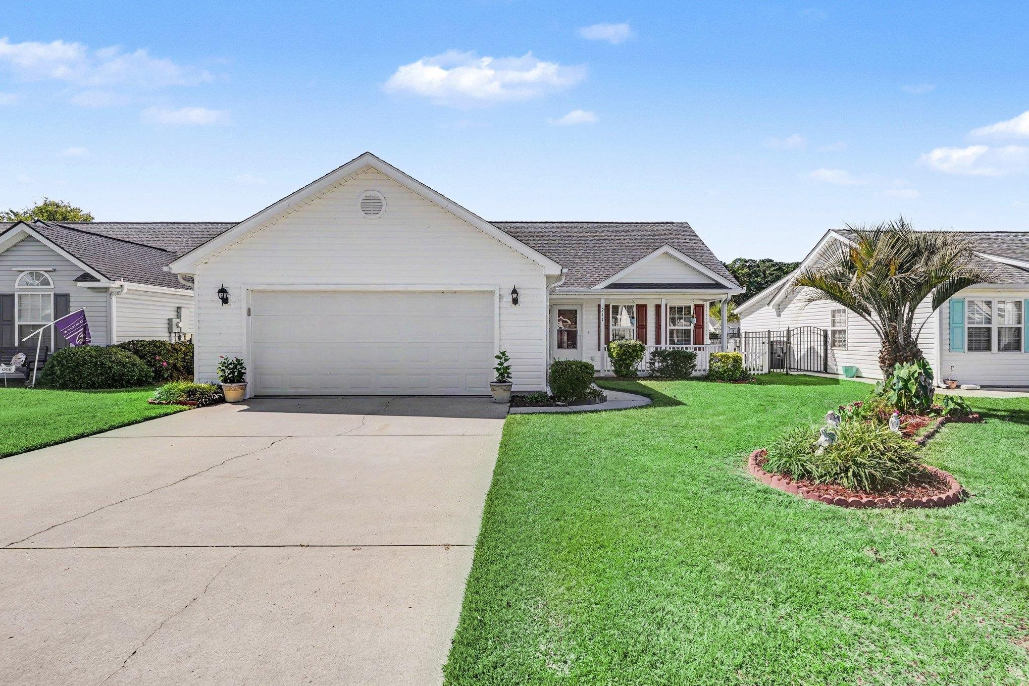 211 Lynco Ln. Property Photo 1