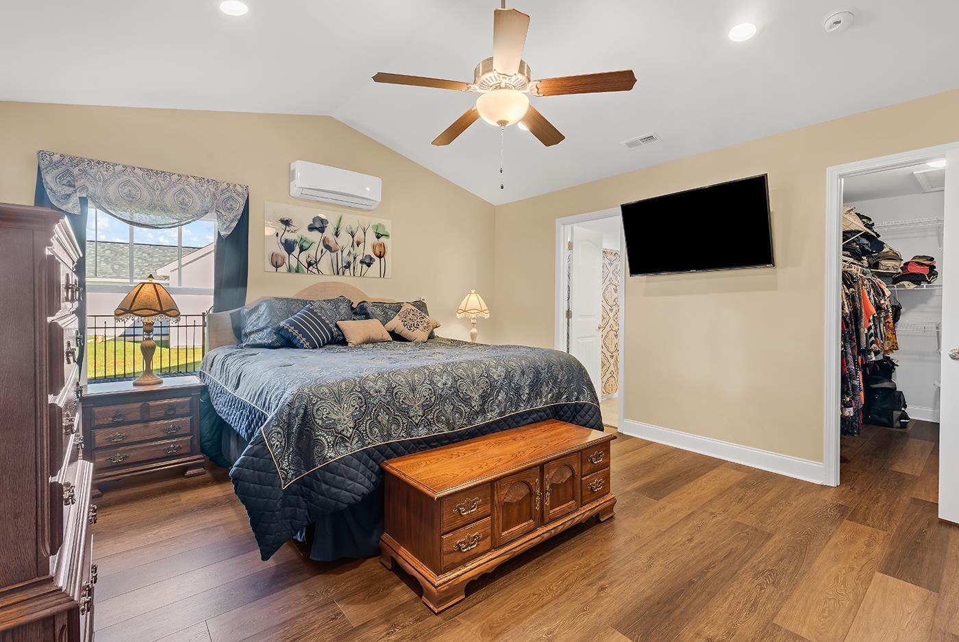 3413 Holly Loop Property Photo 13