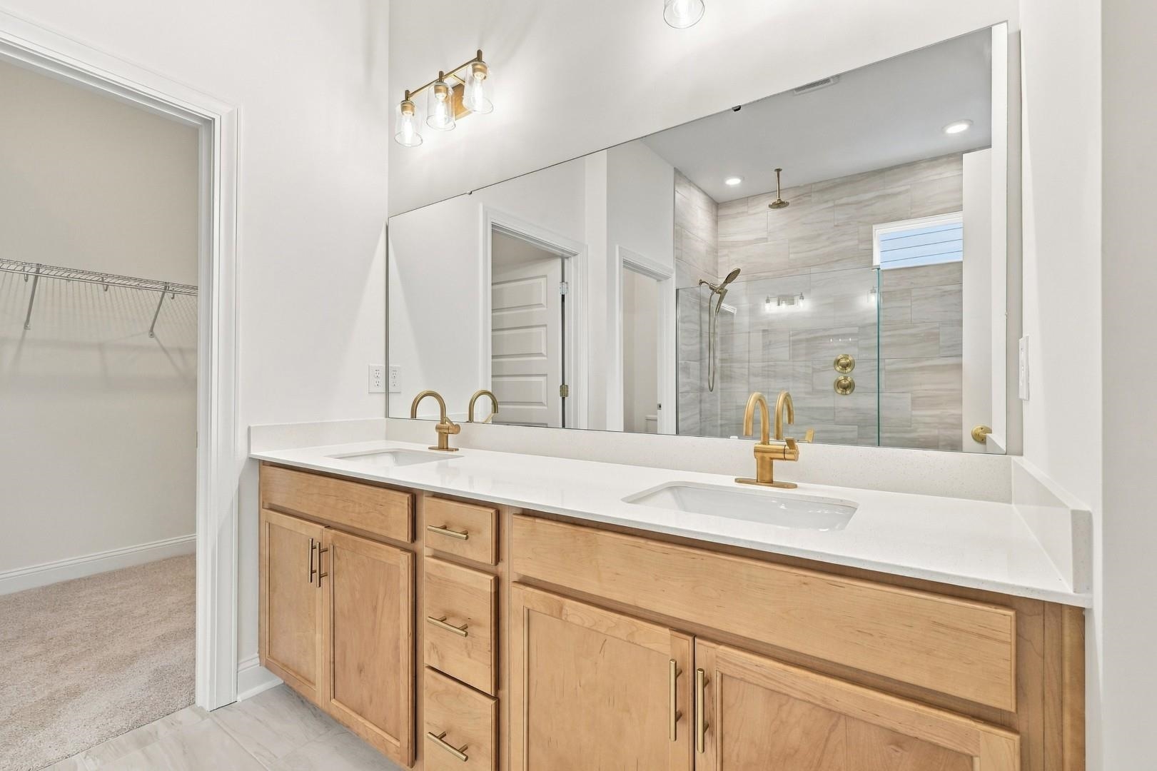 2634 Whitehorn Way Property Photo 23