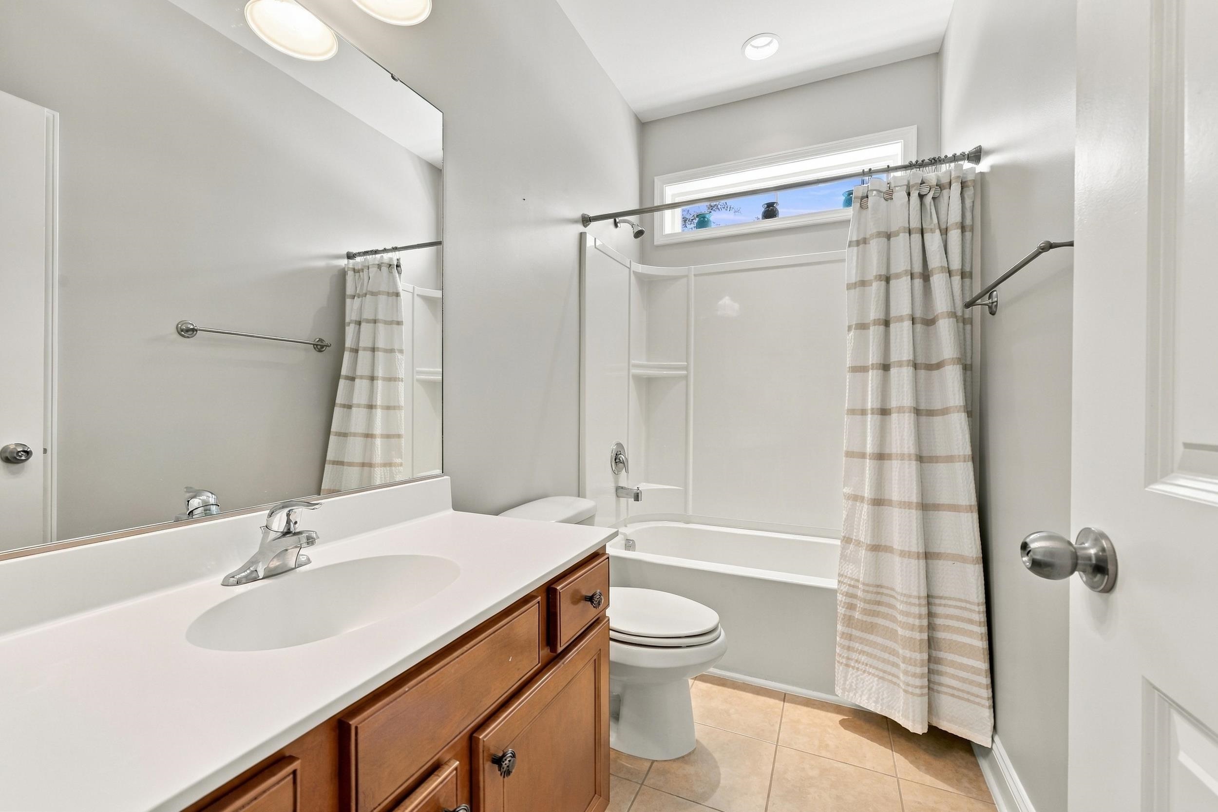 3001 Chesterwood Ct. Property Photo 29