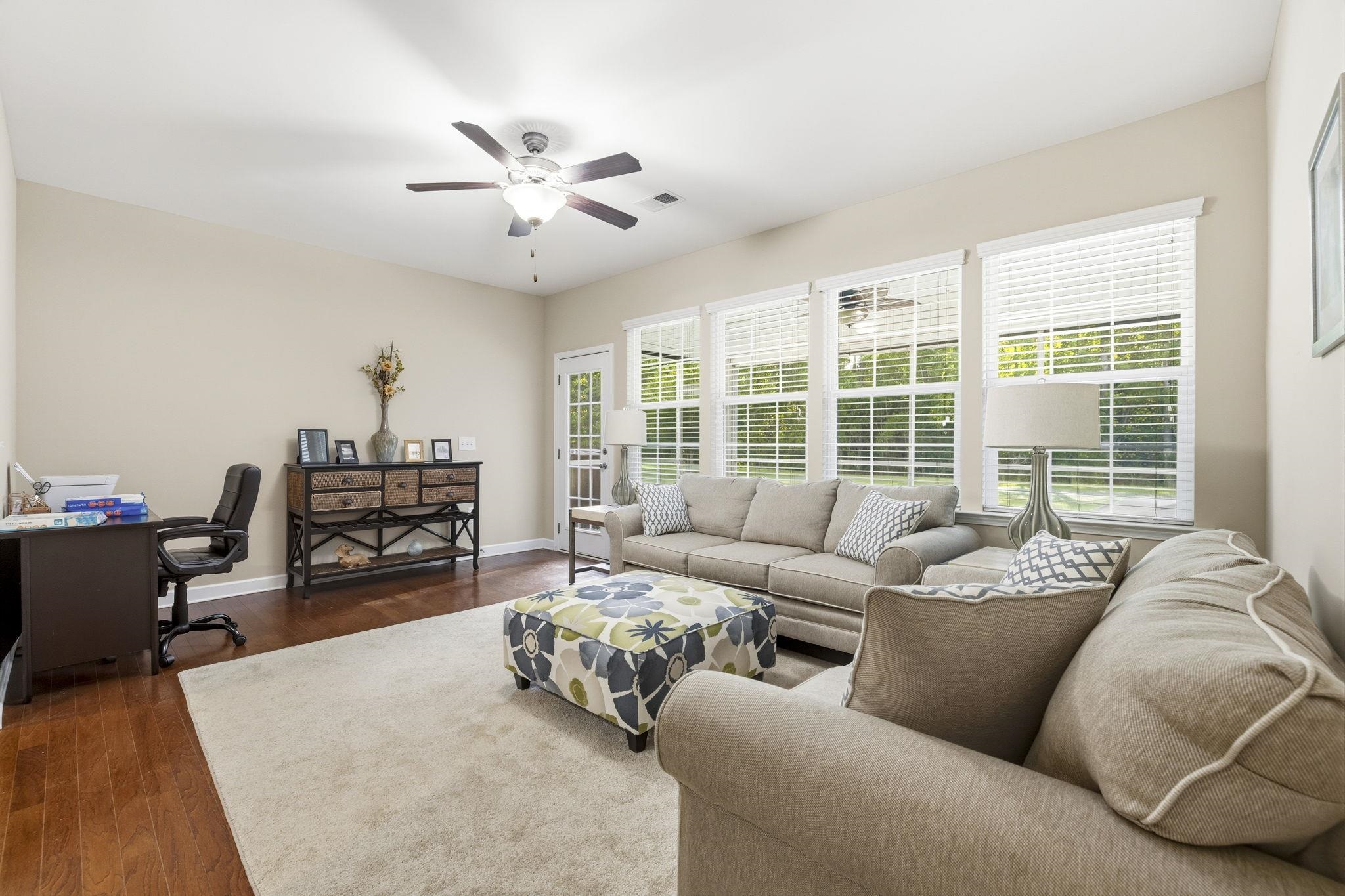 277 Ridge Point Dr. Property Photo 8
