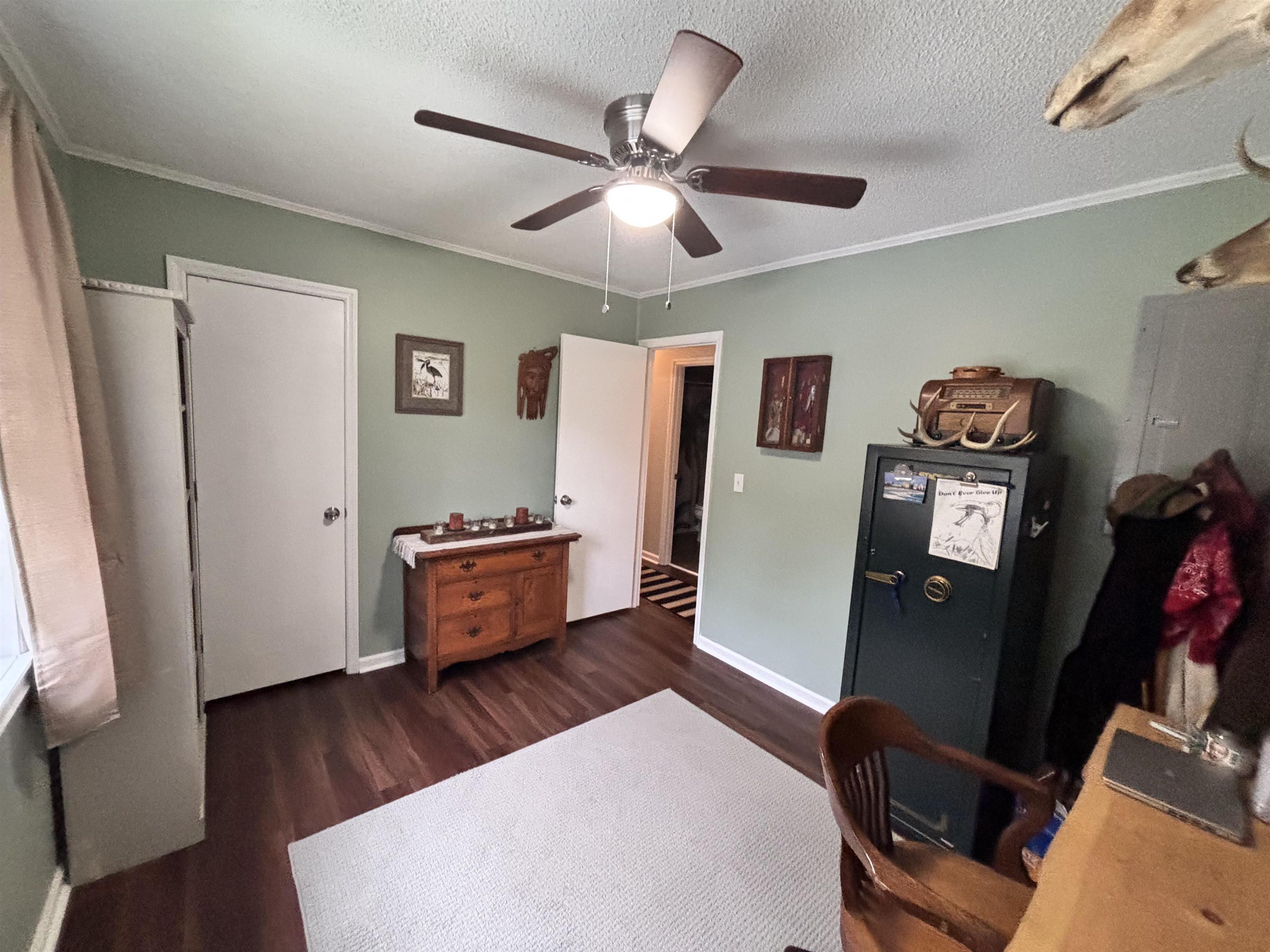 232 E Church St. Property Photo 12
