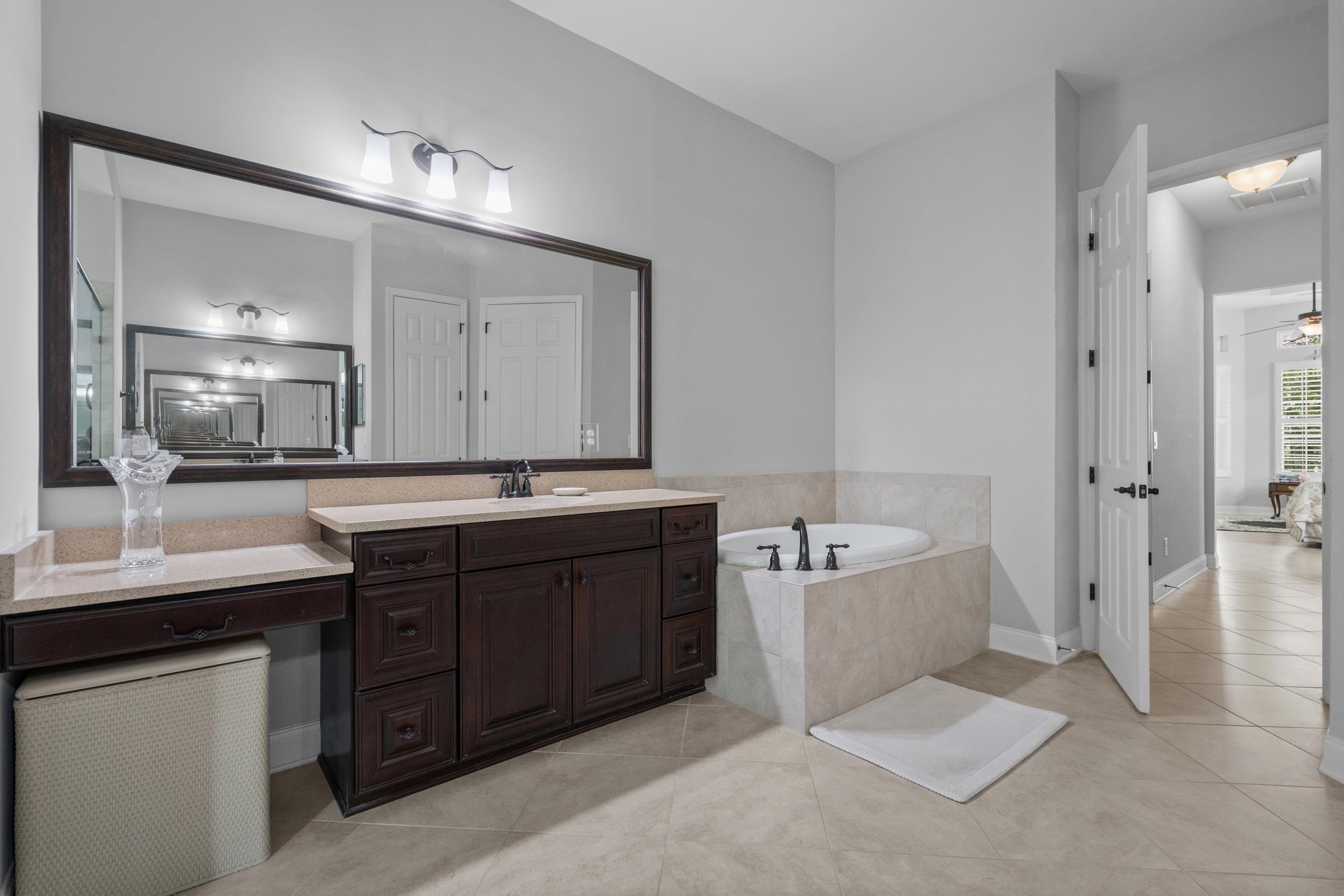 1656 Murrell Pl. Property Photo 27