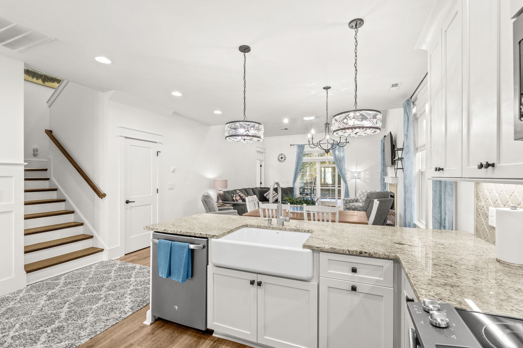 5228 Sea Coral Way Property Photo 10