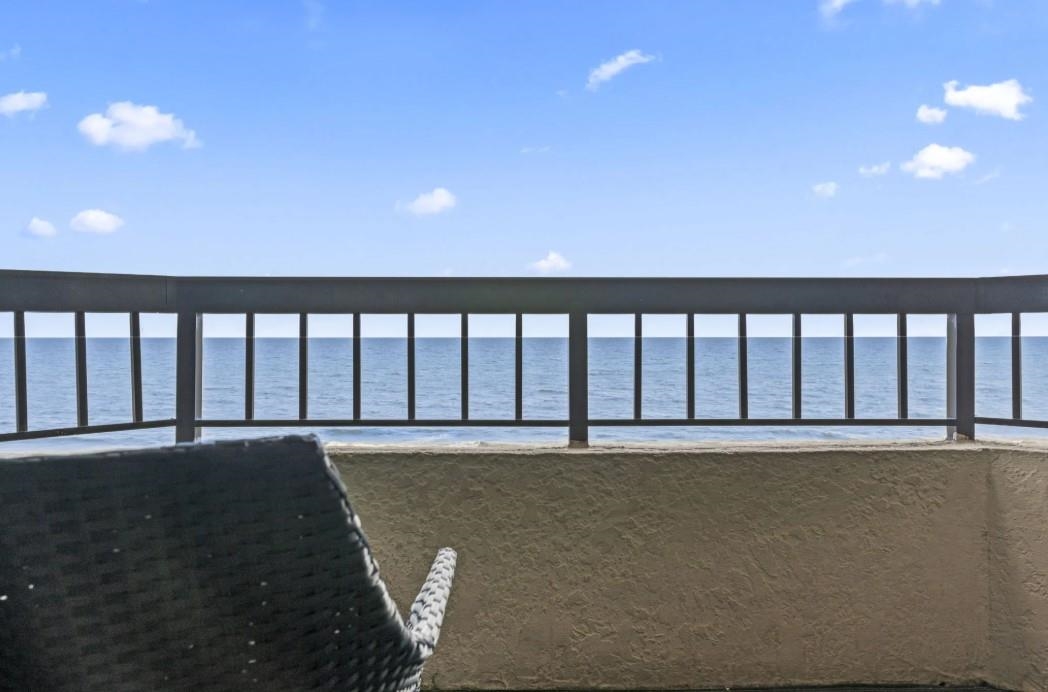 2401 S Ocean Blvd. Property Photo 7