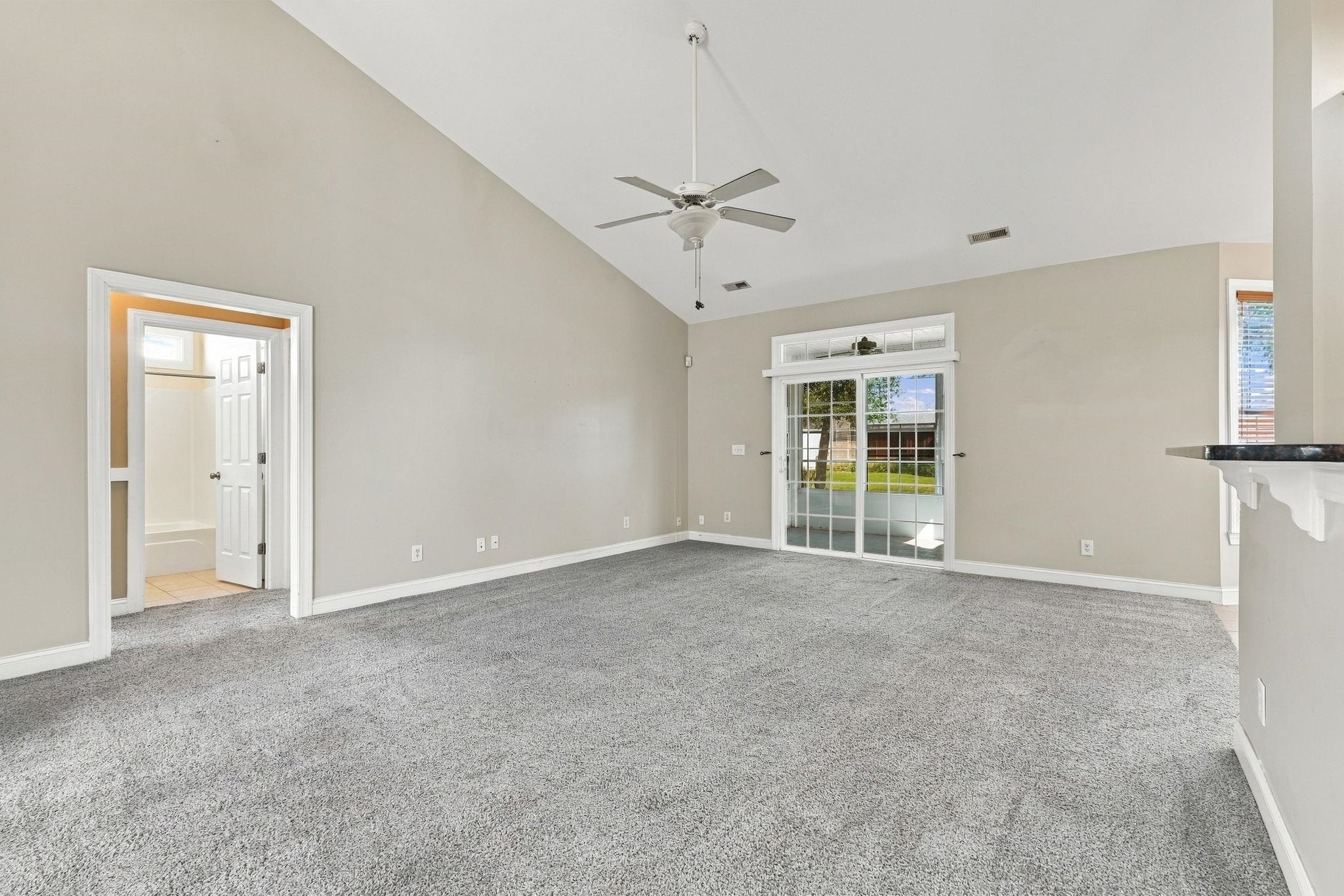 245 Colby Ct. Property Photo 3