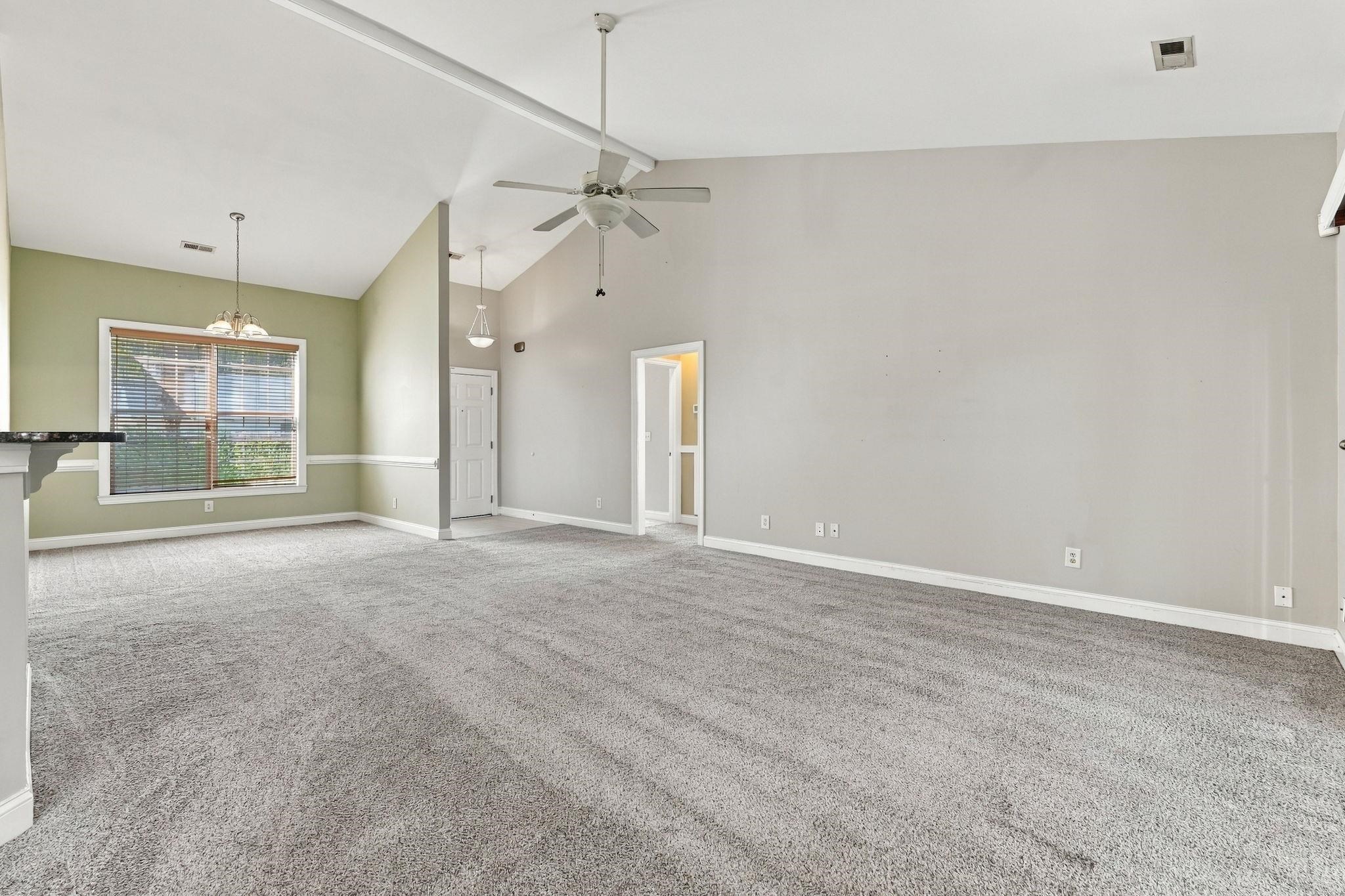 245 Colby Ct. Property Photo 6