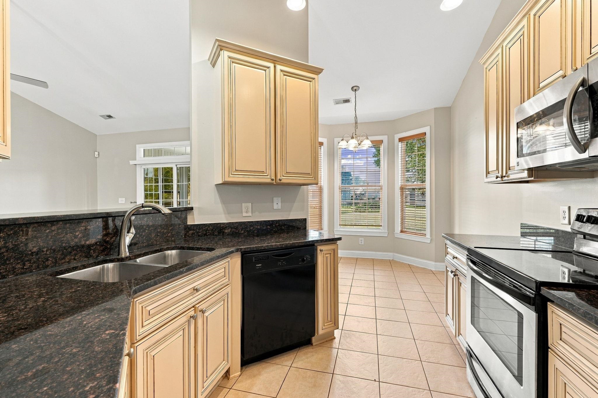 245 Colby Ct. Property Photo 11