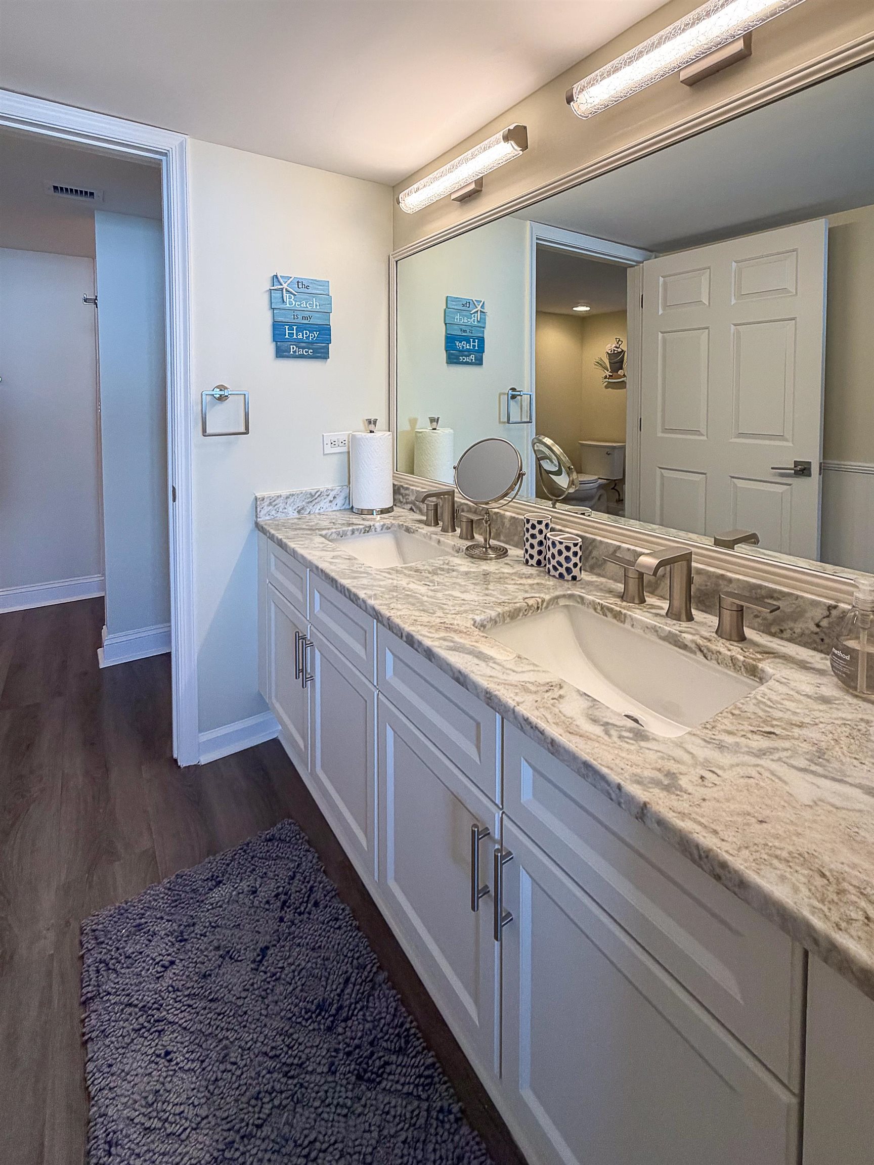 8560 Queensway Blvd. Property Photo 20