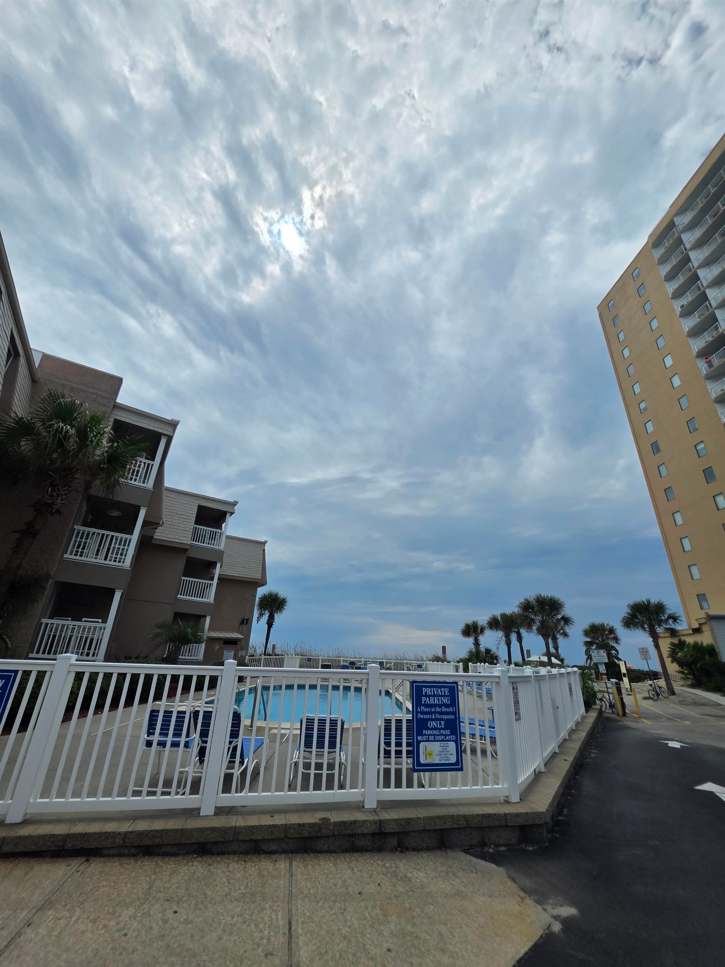 9560 Shore Dr. Property Photo 8