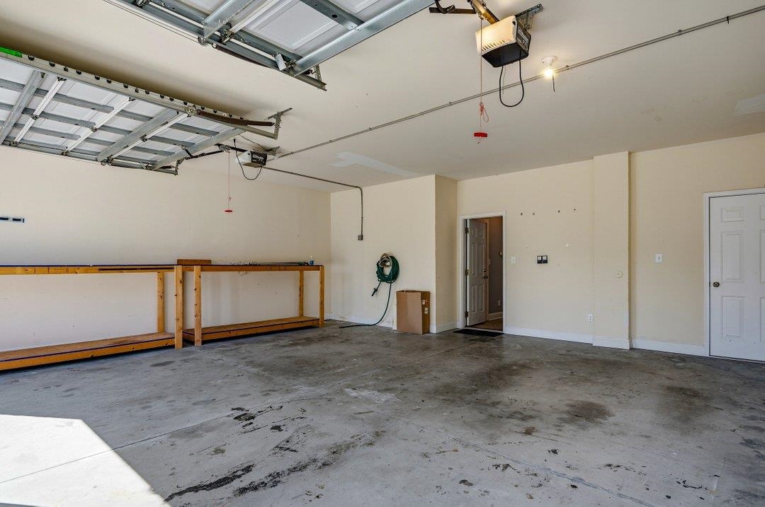 1309 Painted Tree Ln. Property Photo 32