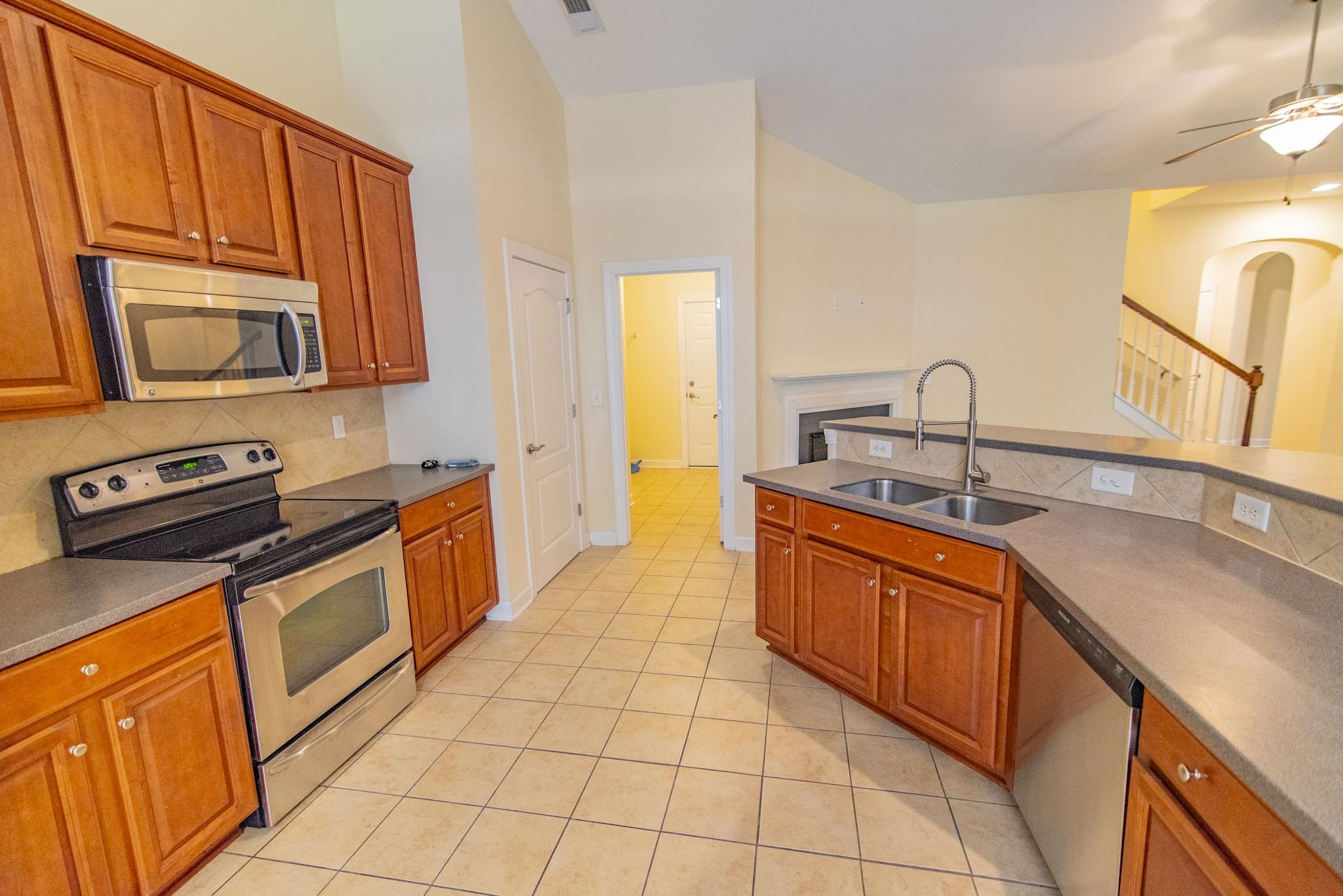 4564 Marshwood Dr. Property Photo 13