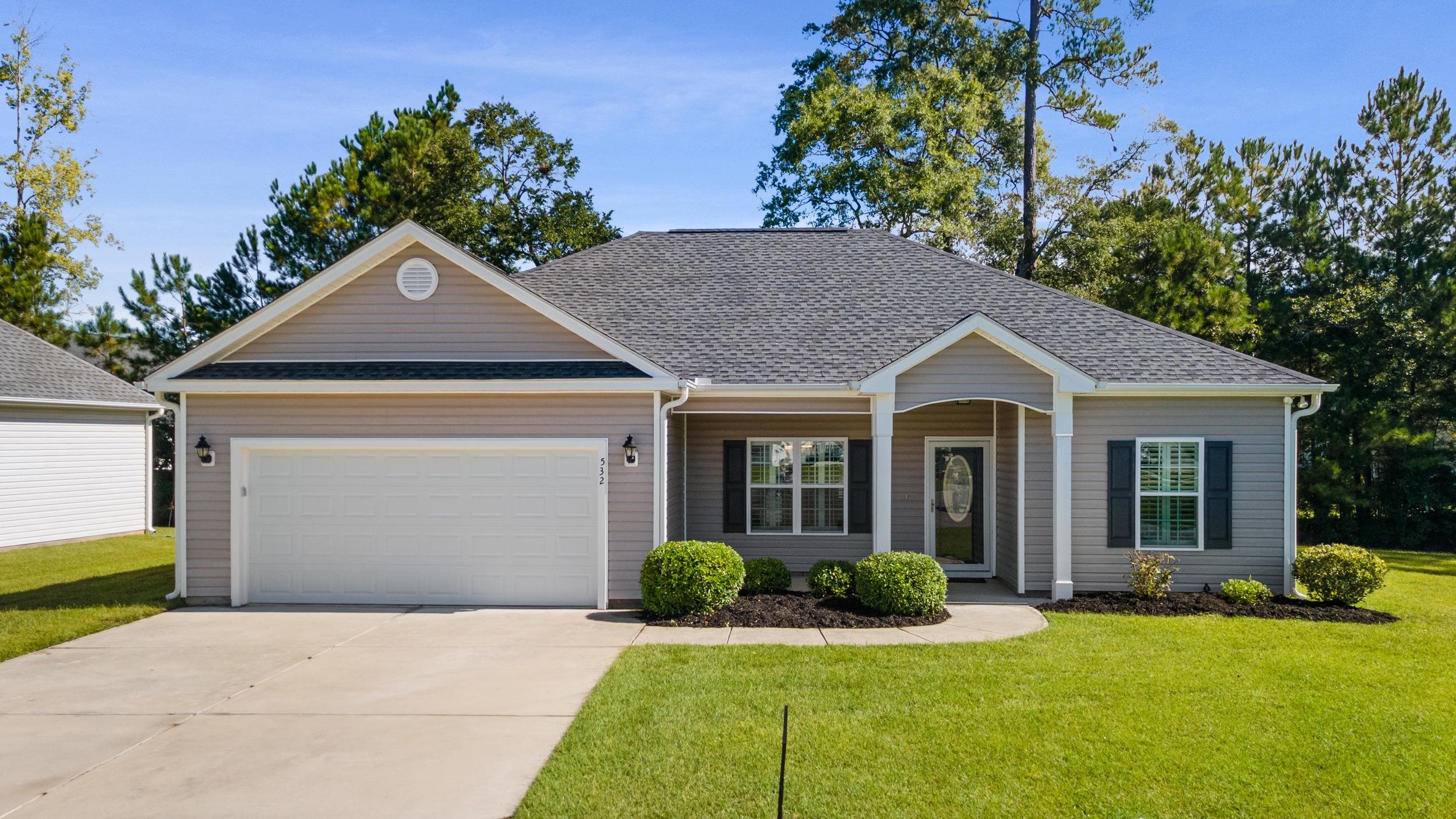 532 Whiddy Loop Property Photo 1