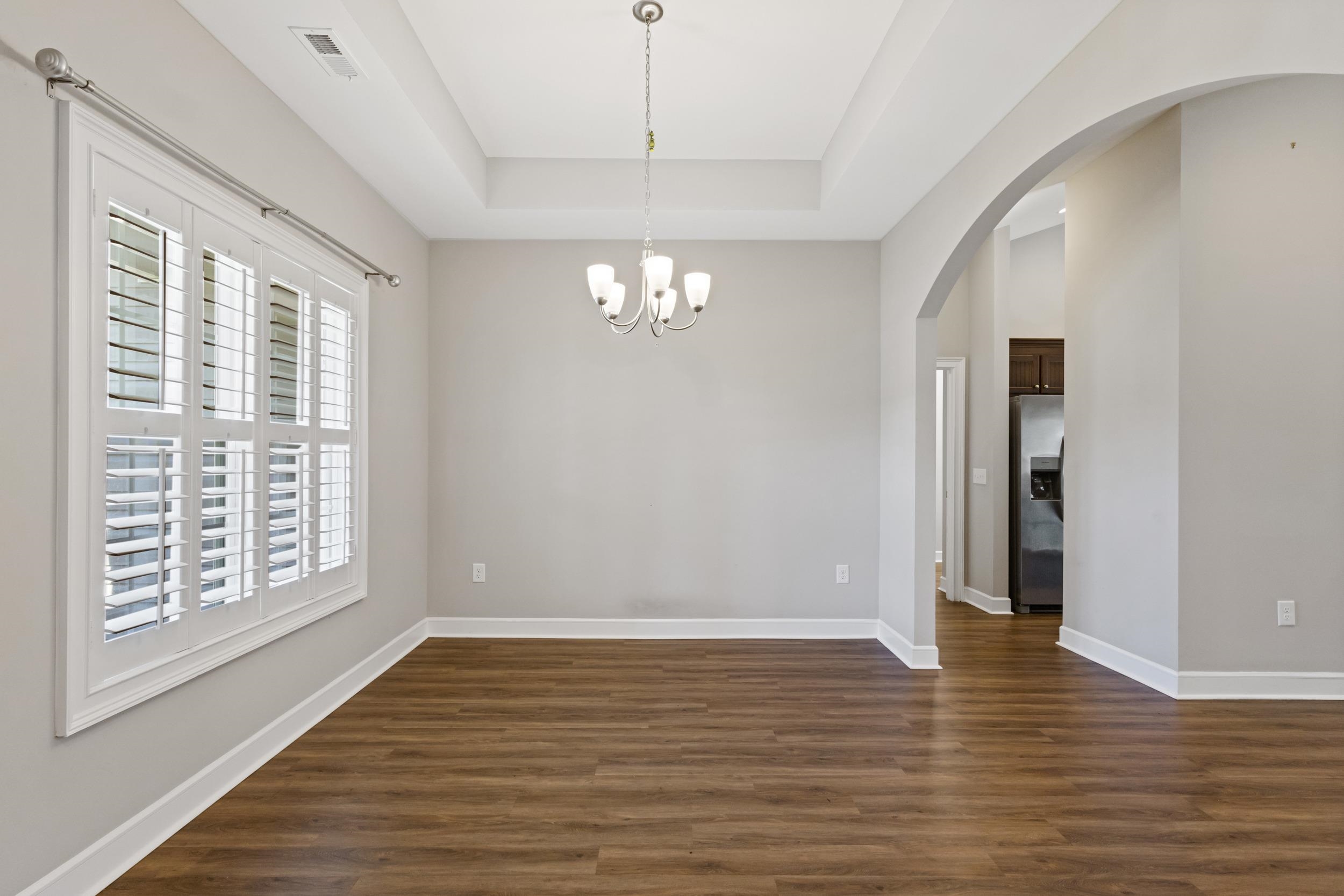 532 Whiddy Loop Property Photo 15