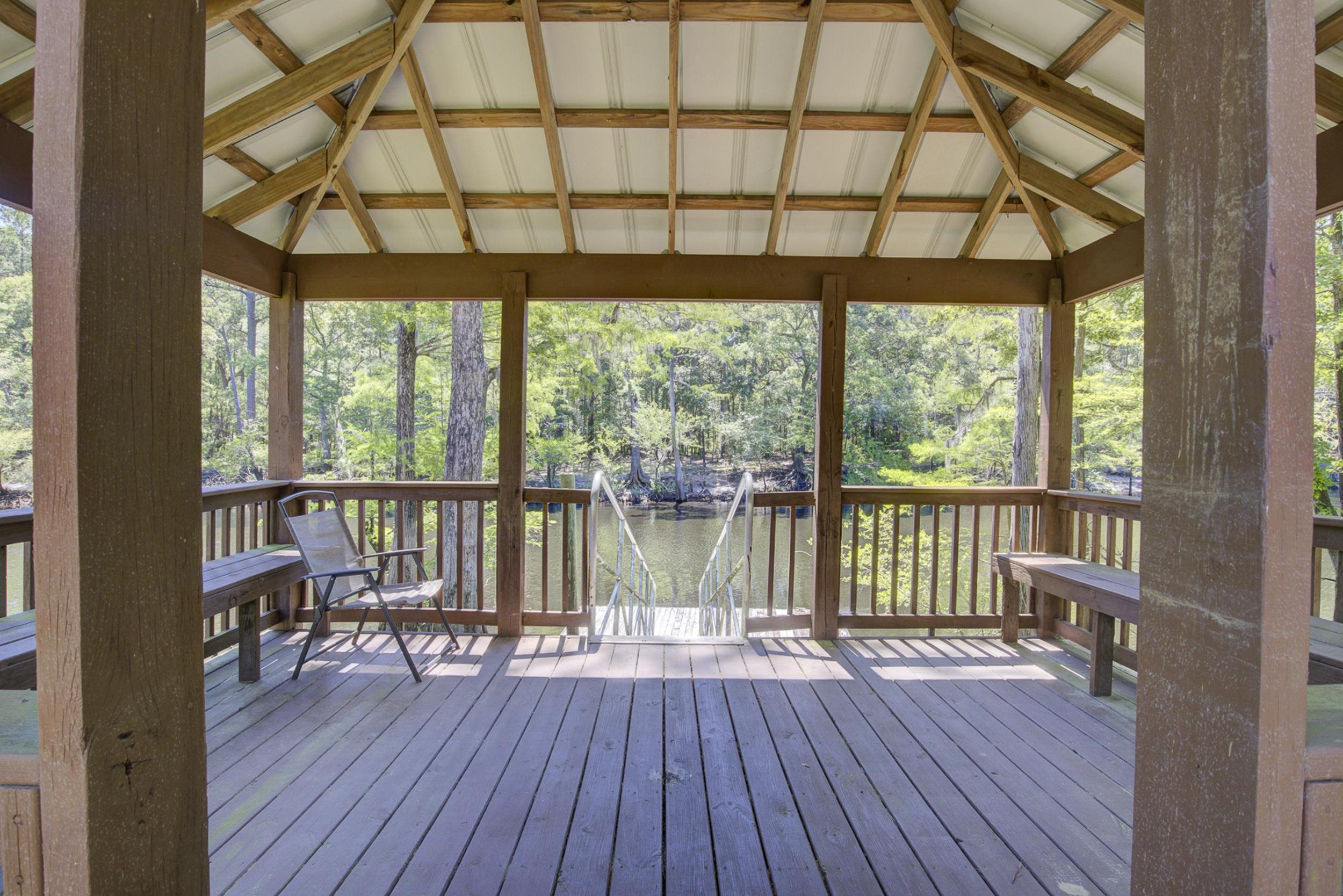 532 Whiddy Loop Property Photo 56