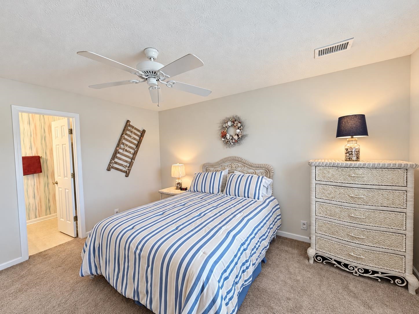 677 Tupelo Ln. Property Photo 21