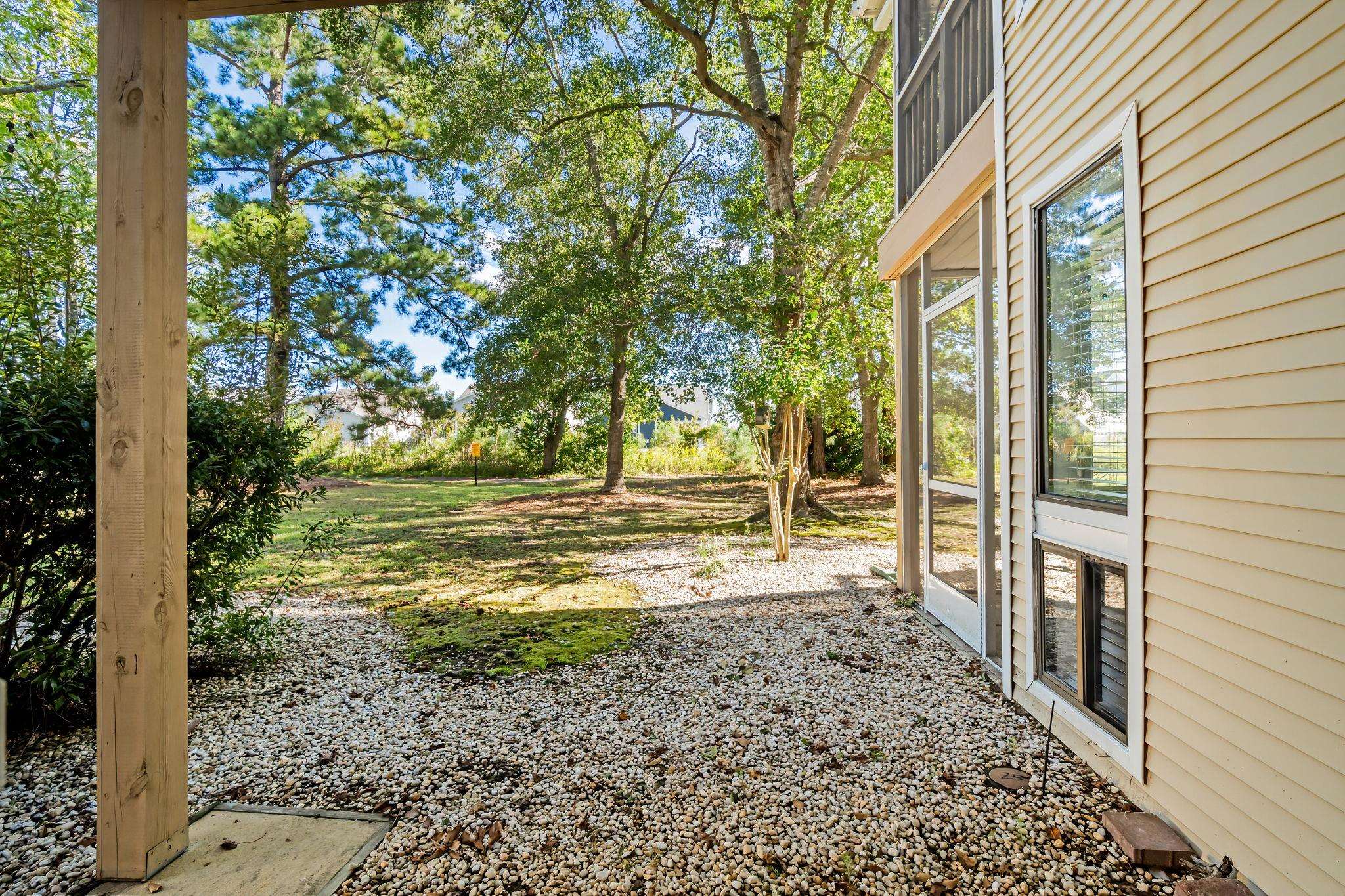 1025 Plantation Dr. Property Photo 33