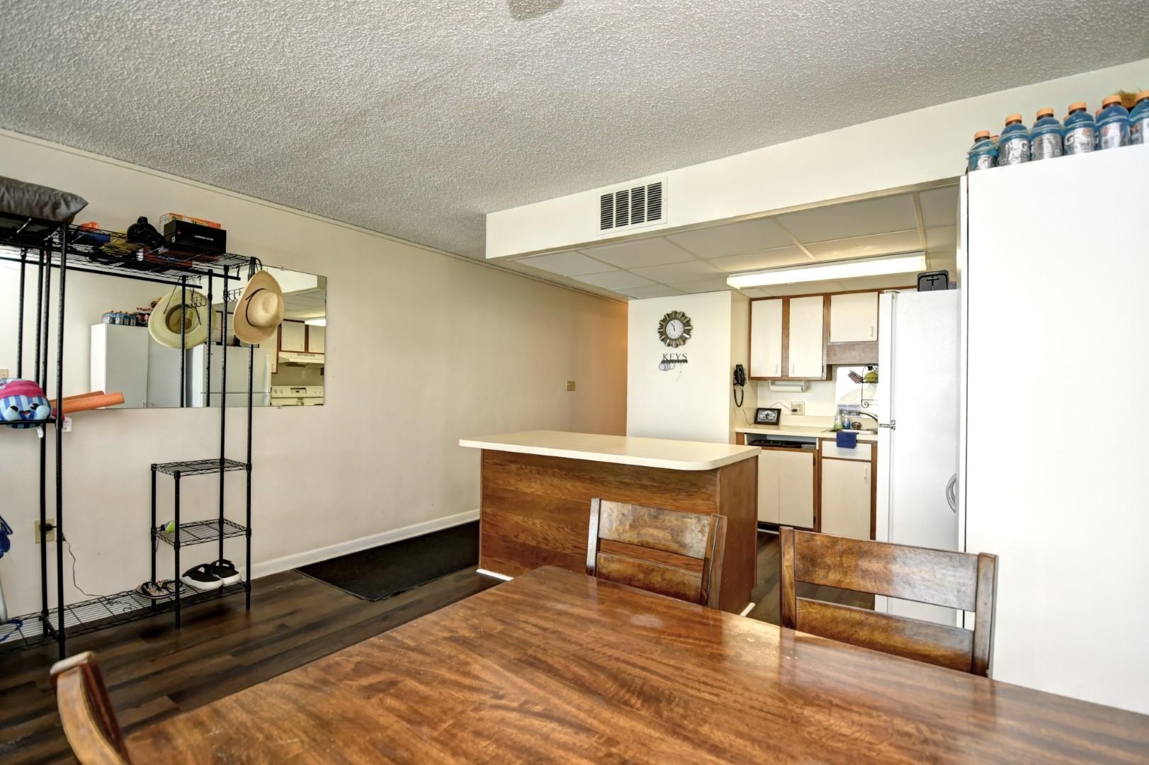 1210 N Waccamaw Dr. Property Photo 11