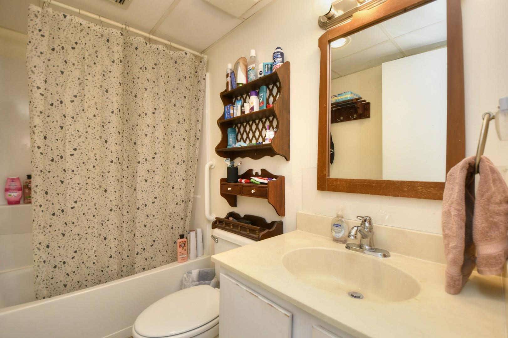 1210 N Waccamaw Dr. Property Photo 18