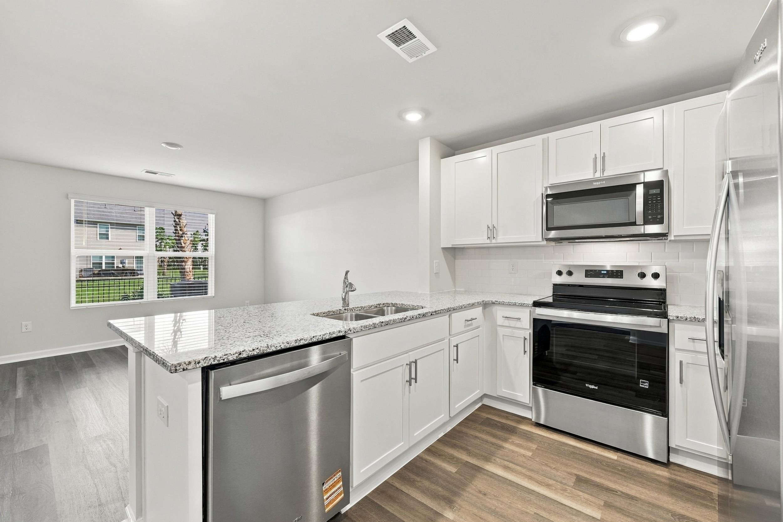 220 Bayou Loop Property Photo 8
