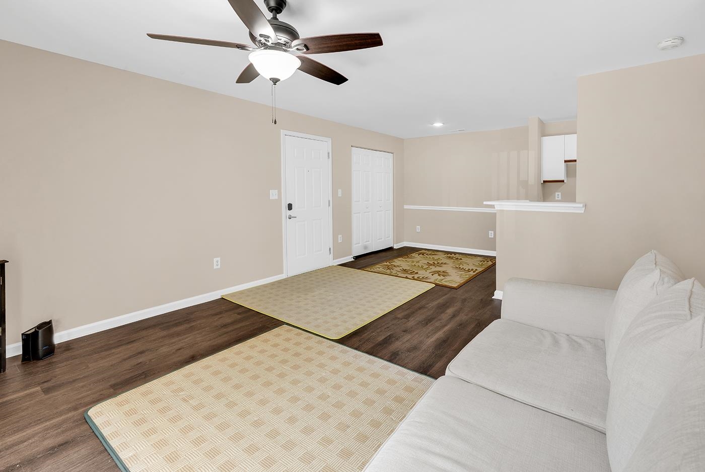 3786 Hitchcock Way Property Photo 8