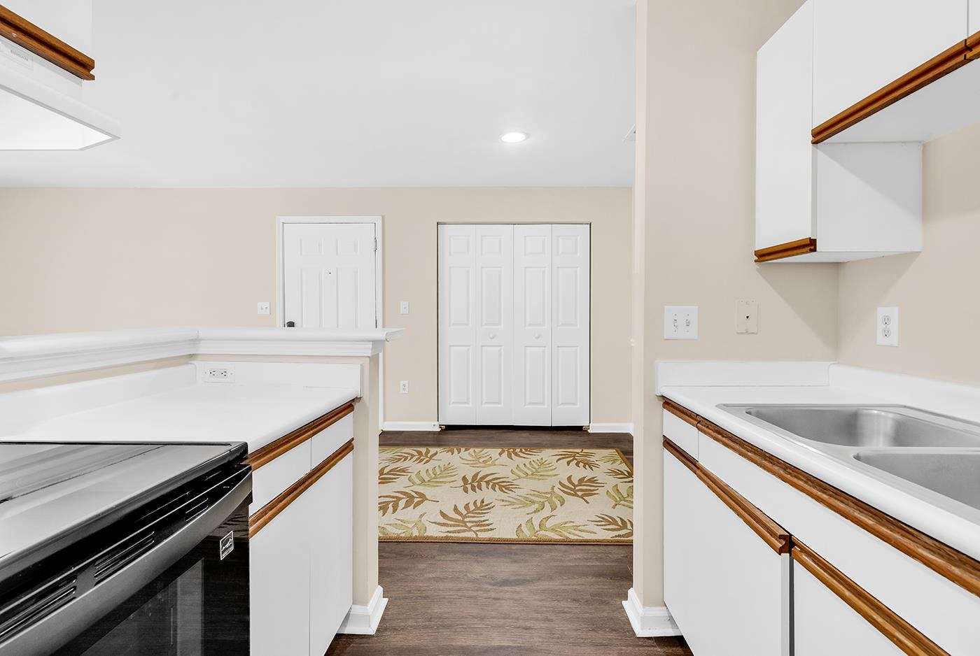 3786 Hitchcock Way Property Photo 16