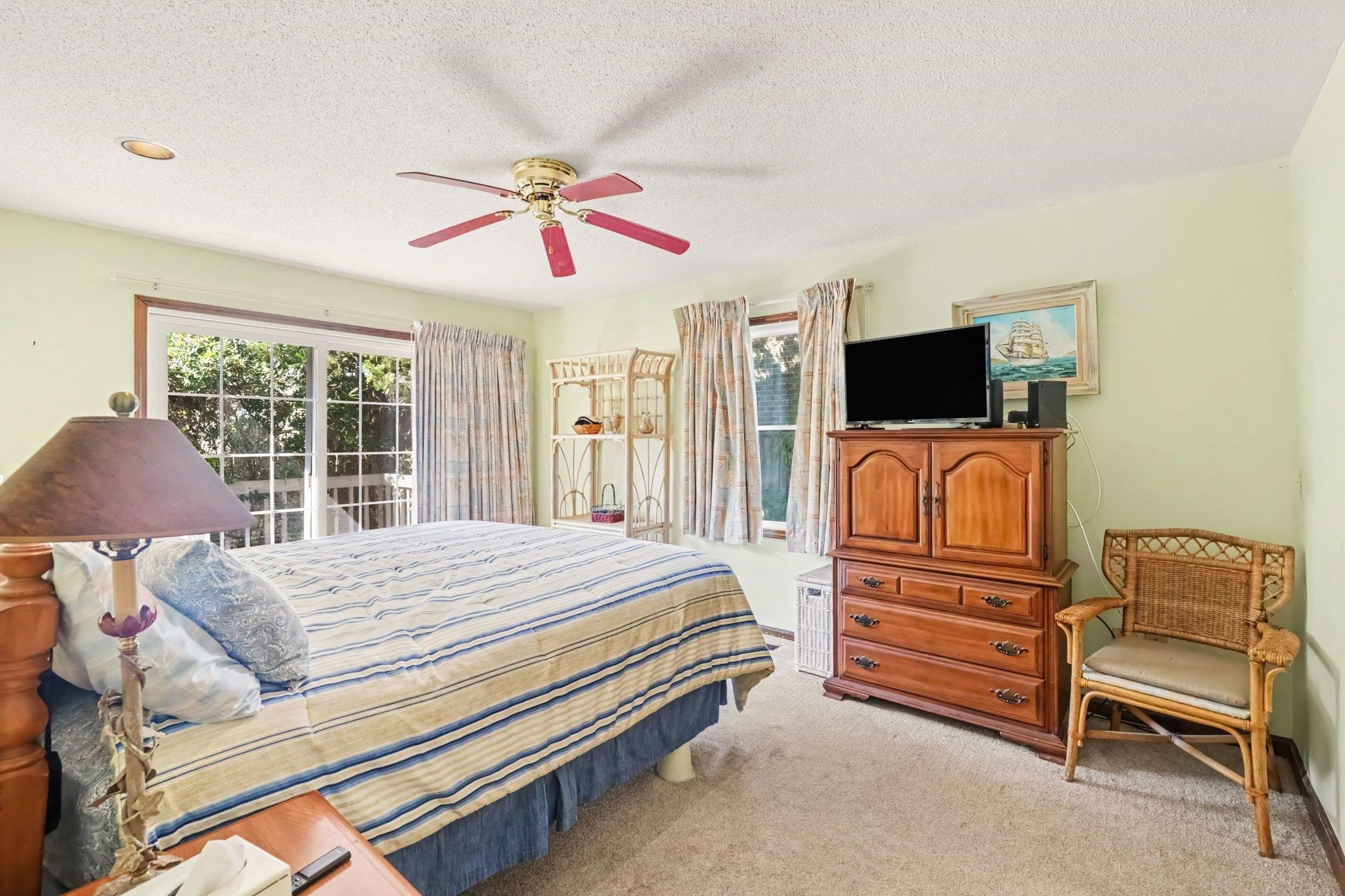 2706 Havens Dr. Property Photo 21