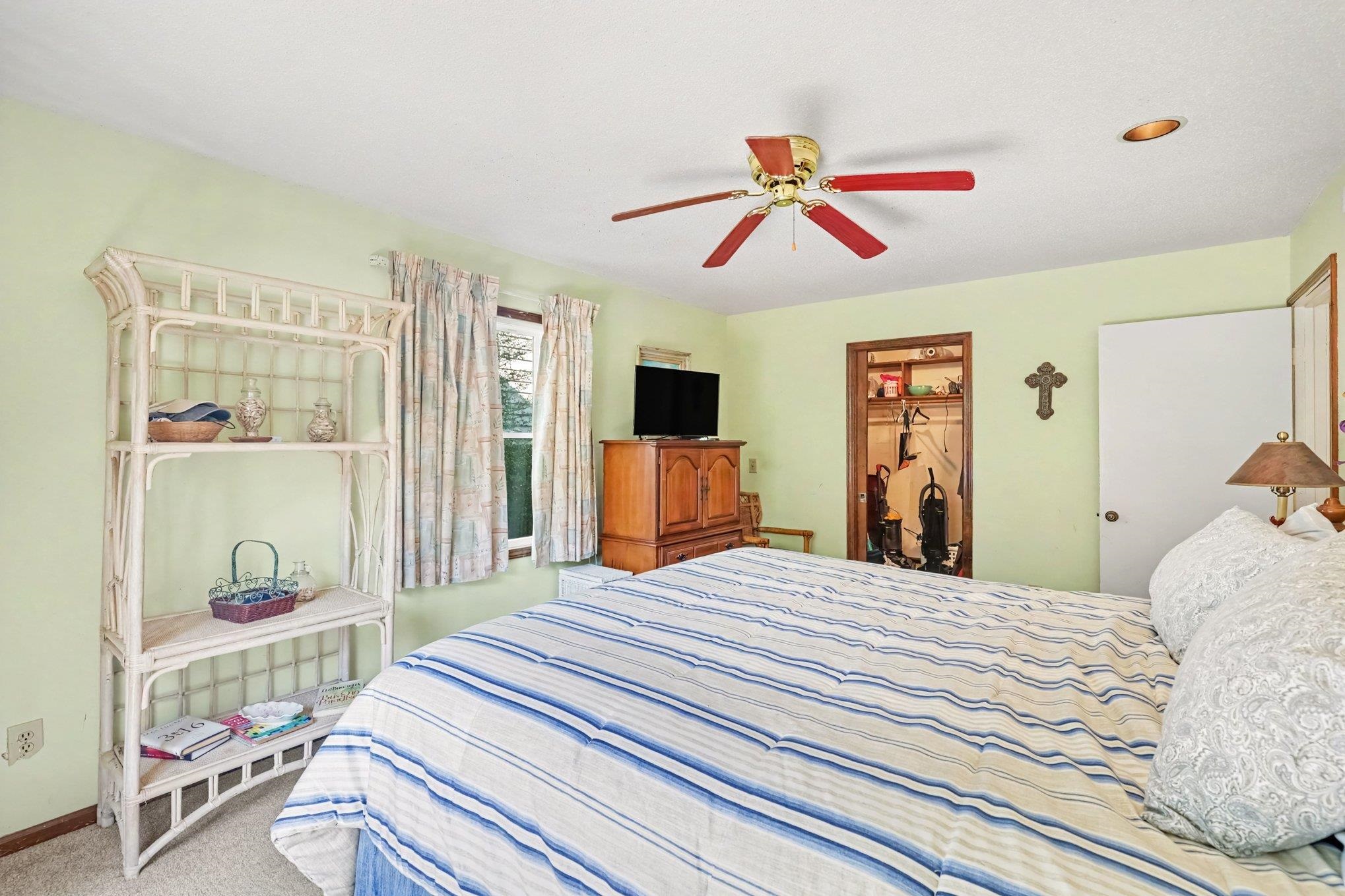 2706 Havens Dr. Property Photo 23