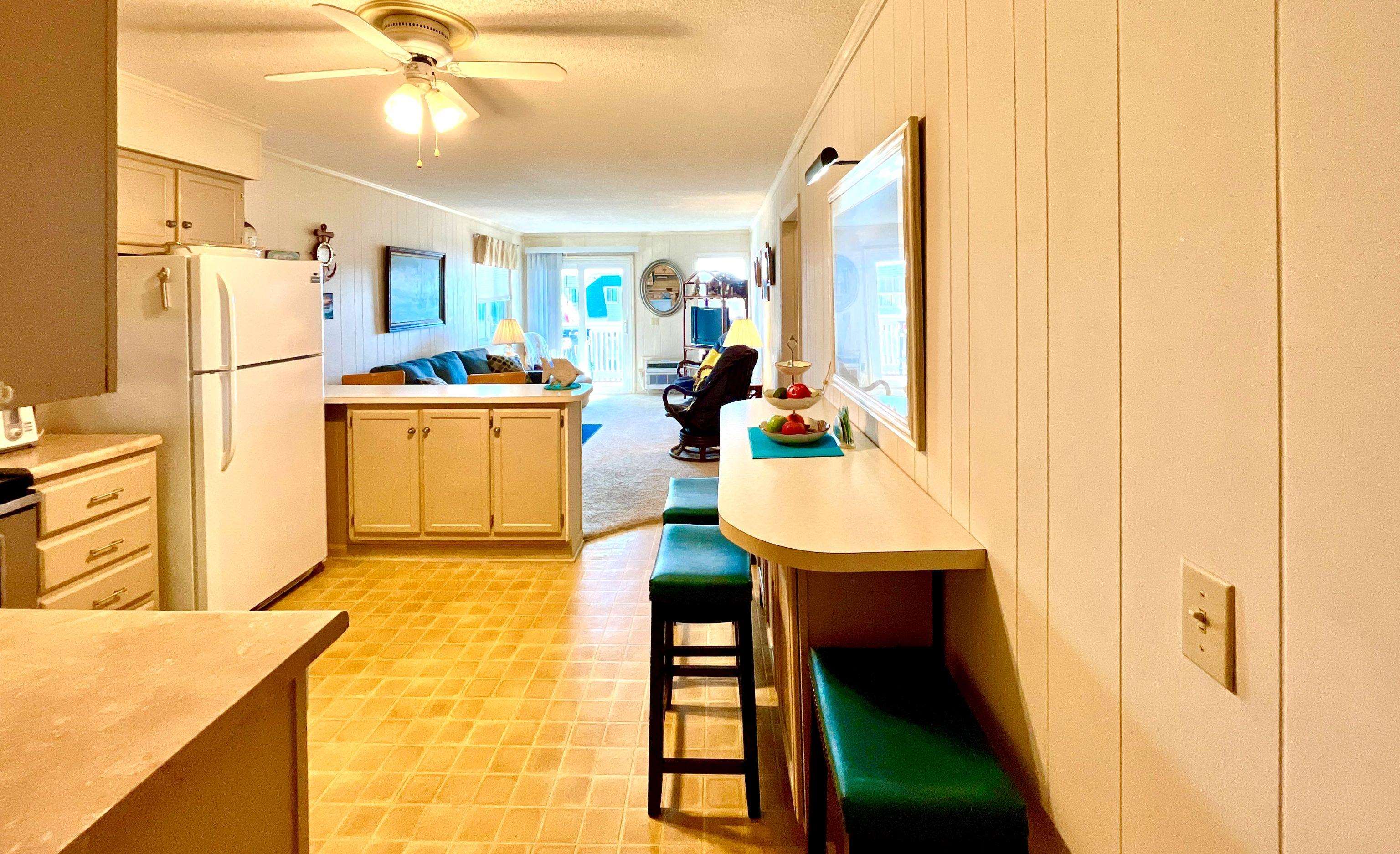 9660 Shore Dr. Property Photo 3