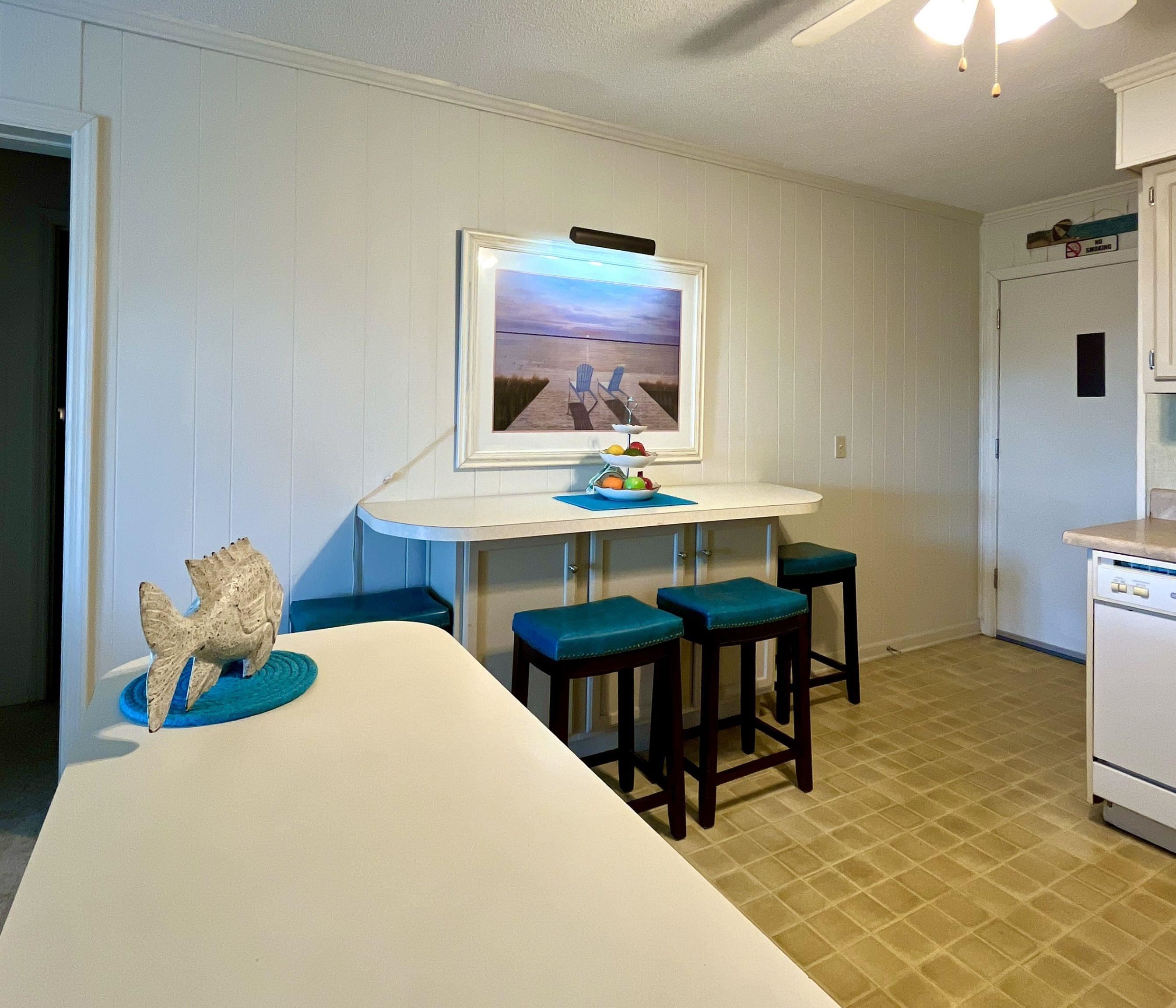 9660 Shore Dr. Property Photo 19
