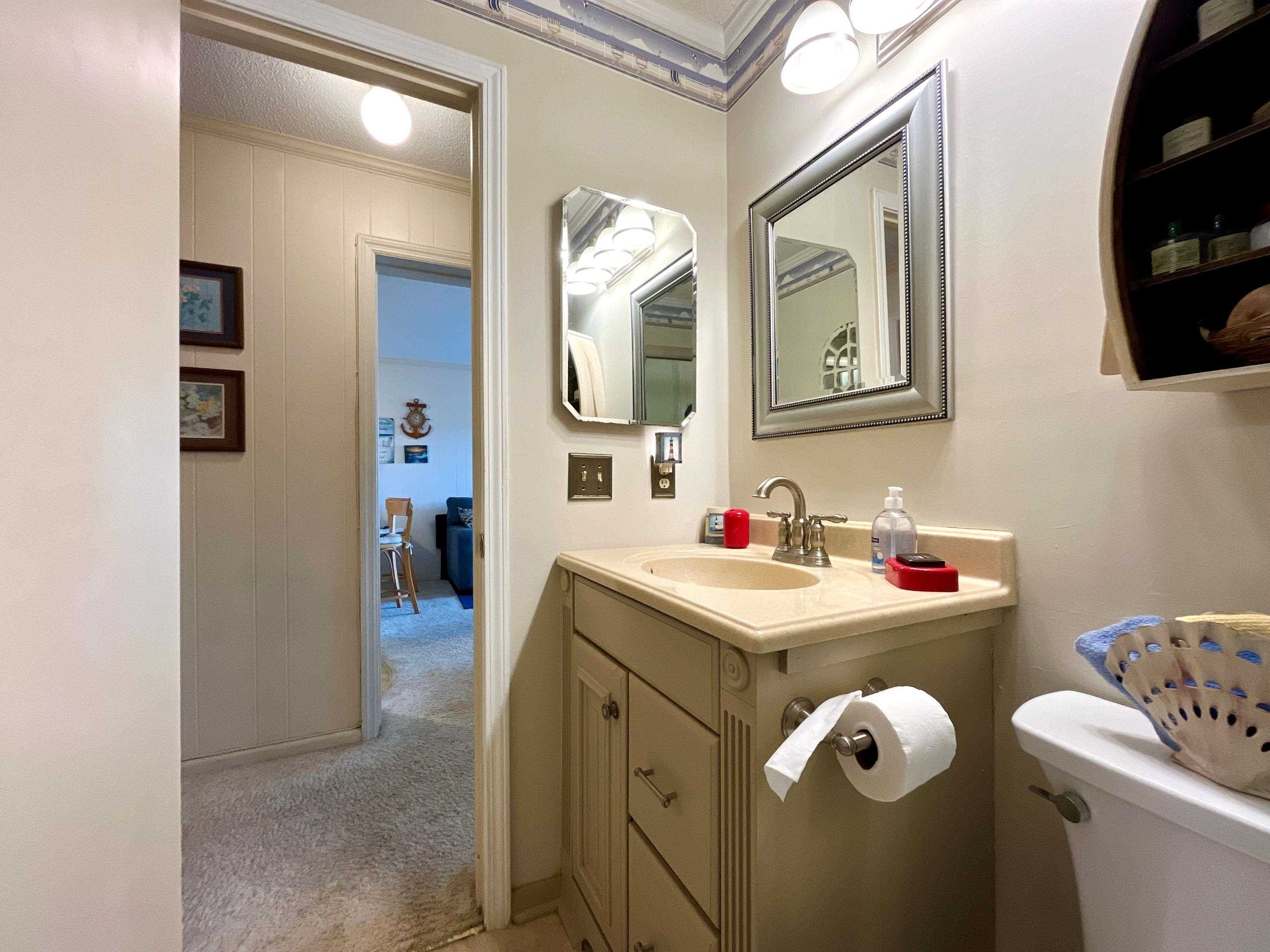 9660 Shore Dr. Property Photo 21