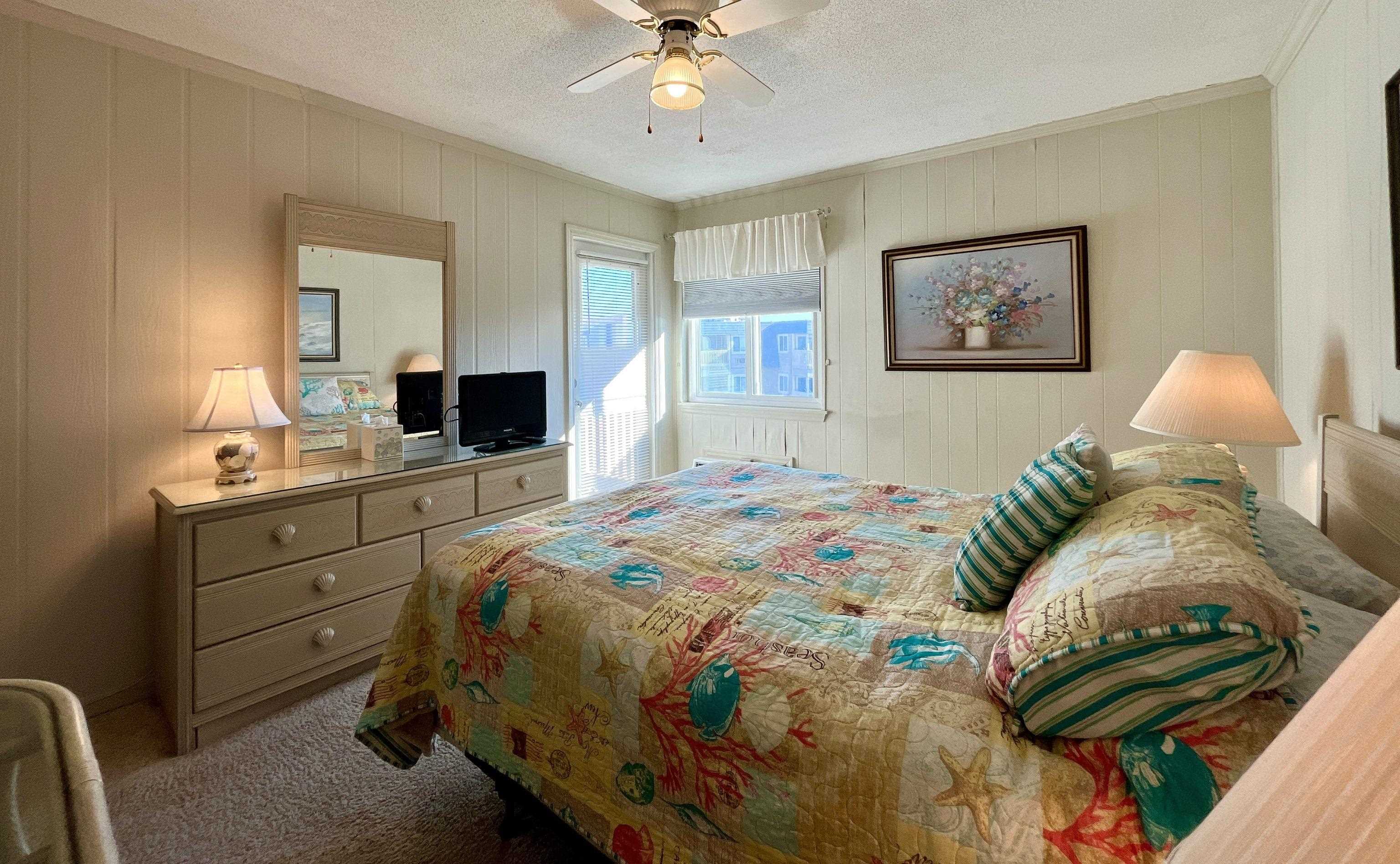 9660 Shore Dr. Property Photo 25