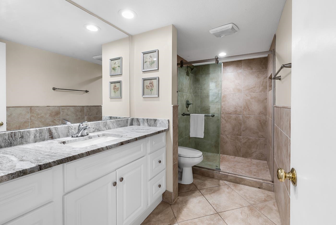 9650 Shore Dr. Property Photo 18