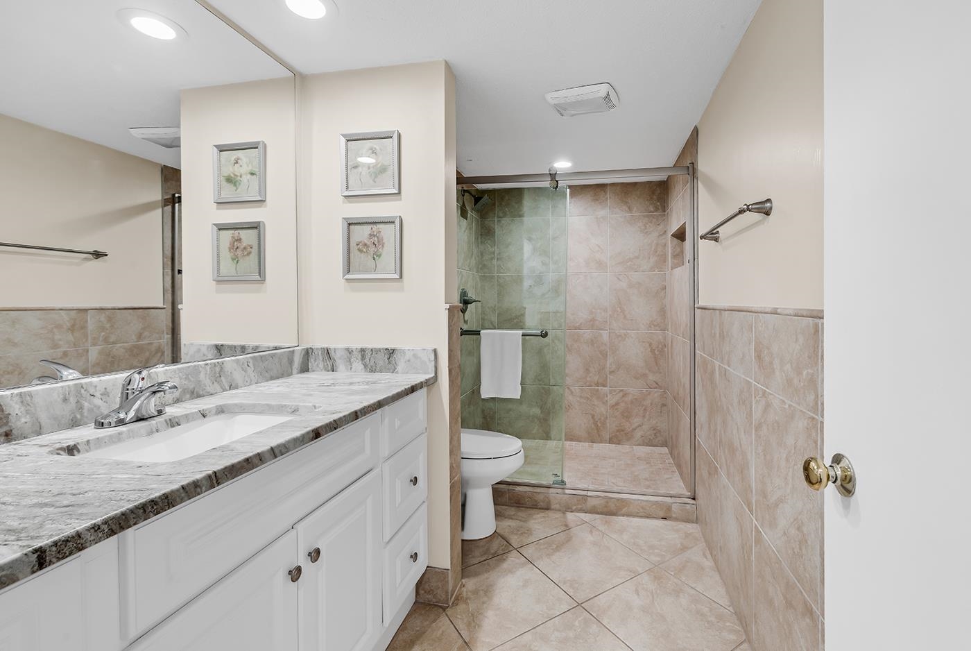9650 Shore Dr. Property Photo 19