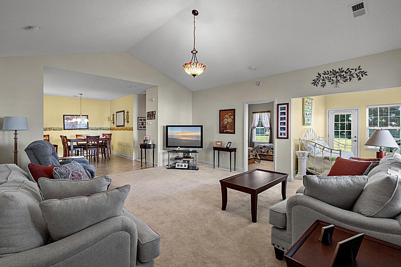 430 Deerfield Links Dr. Property Photo 5