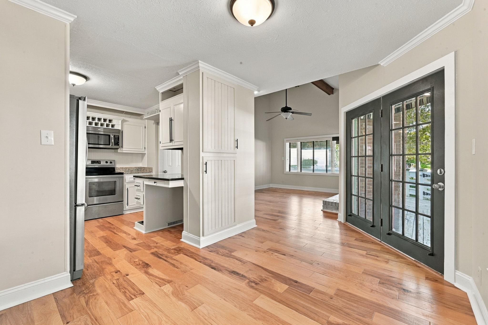 1633 Landing Rd. Property Photo 5