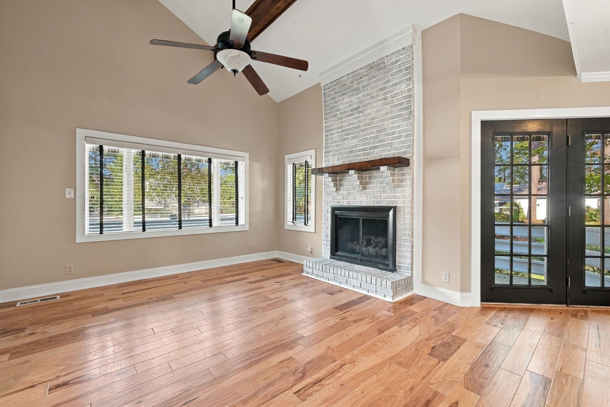 1633 Landing Rd. Property Photo 6