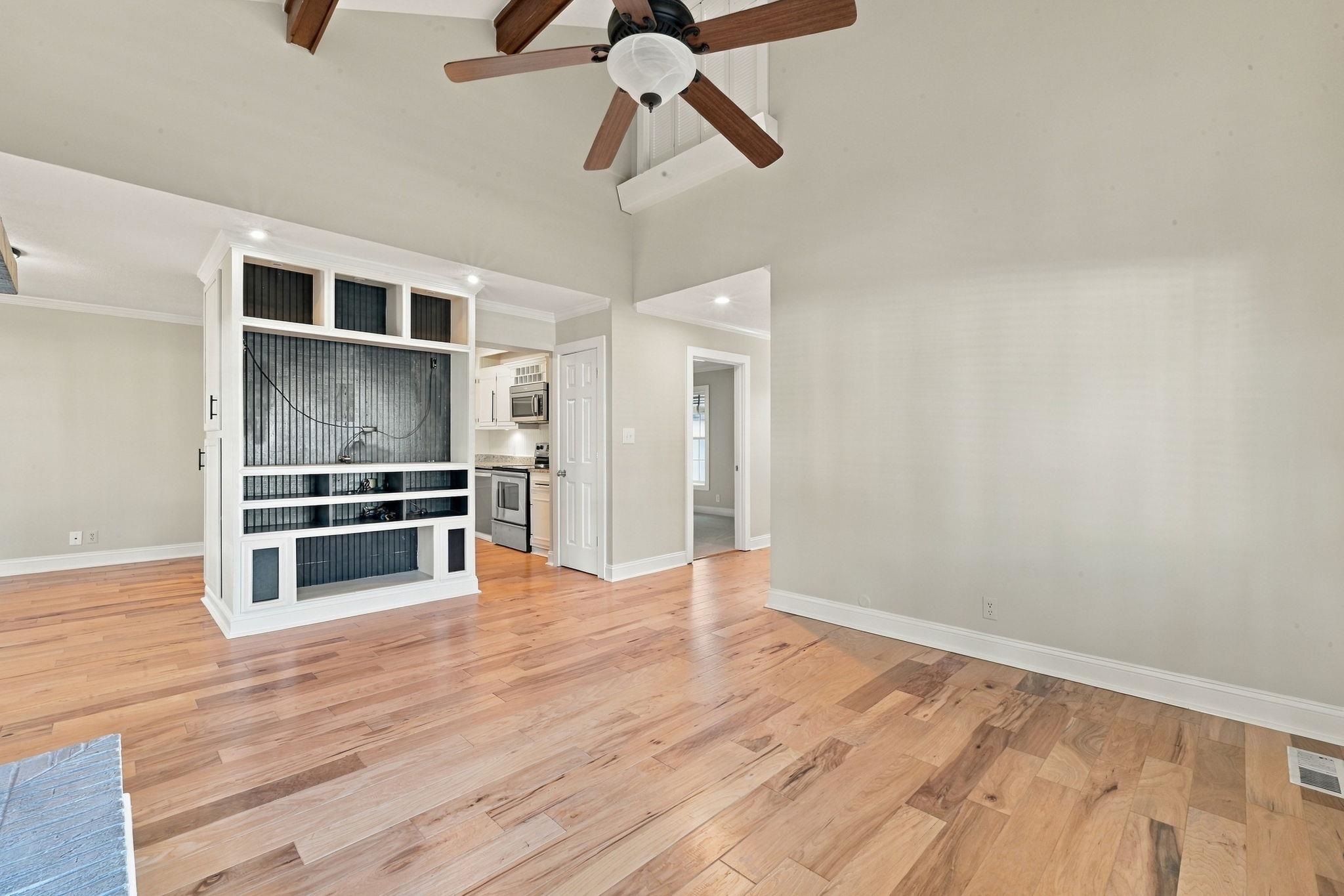 1633 Landing Rd. Property Photo 10