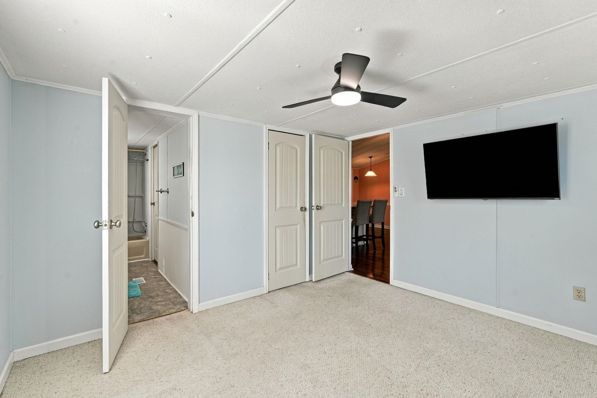123 Queens Rd. Property Photo 16