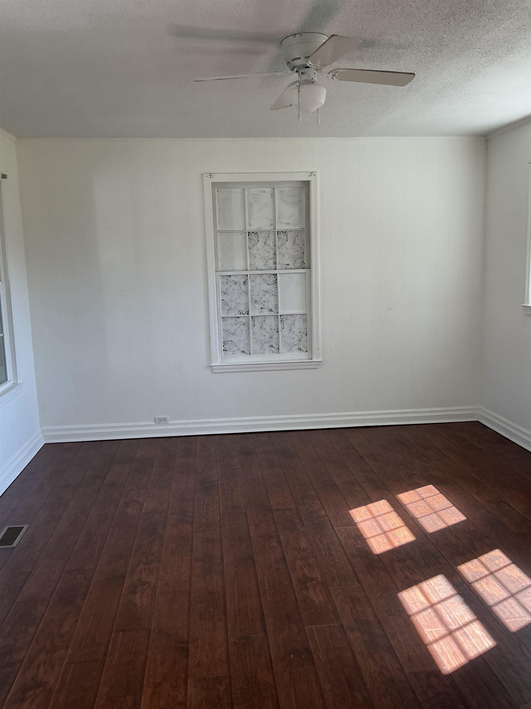 616 E Hampton St. Property Photo 25