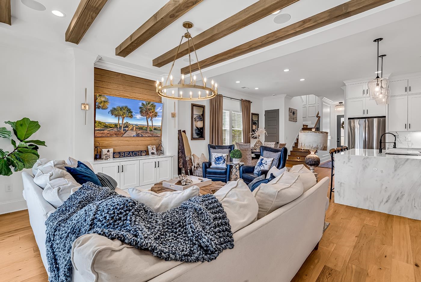 6722 Ocean Breeze Loop Property Photo 14