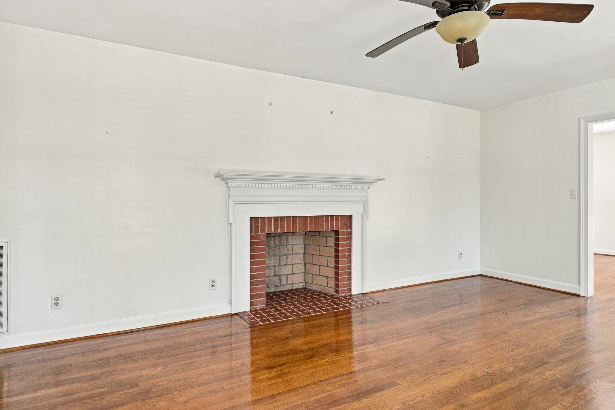 4218 Poole Loop Property Photo 9